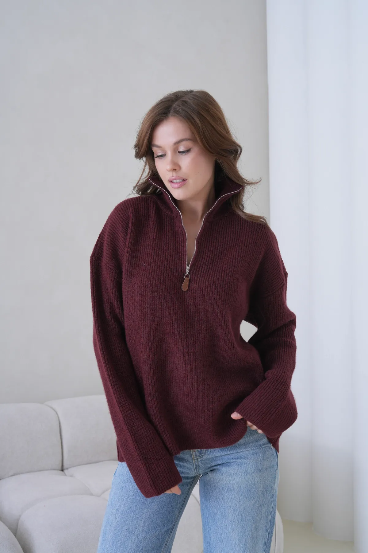 Kadın Dik Yaka Yarım Pat Fermuar Kapama Yumuşak Dokulu Oversize Triko Kazak 8702Sw