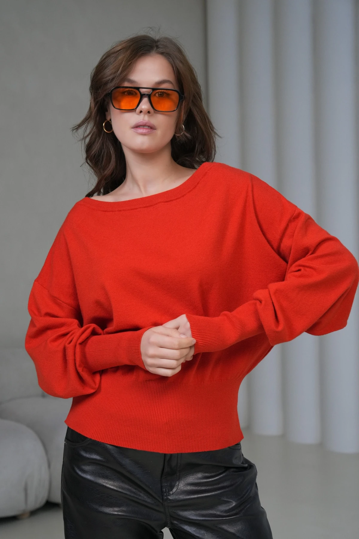 Kadın Geniş Yaka Kol Detay Premium İplik Yumuşak Dokulu triko kazak 12384.Crs