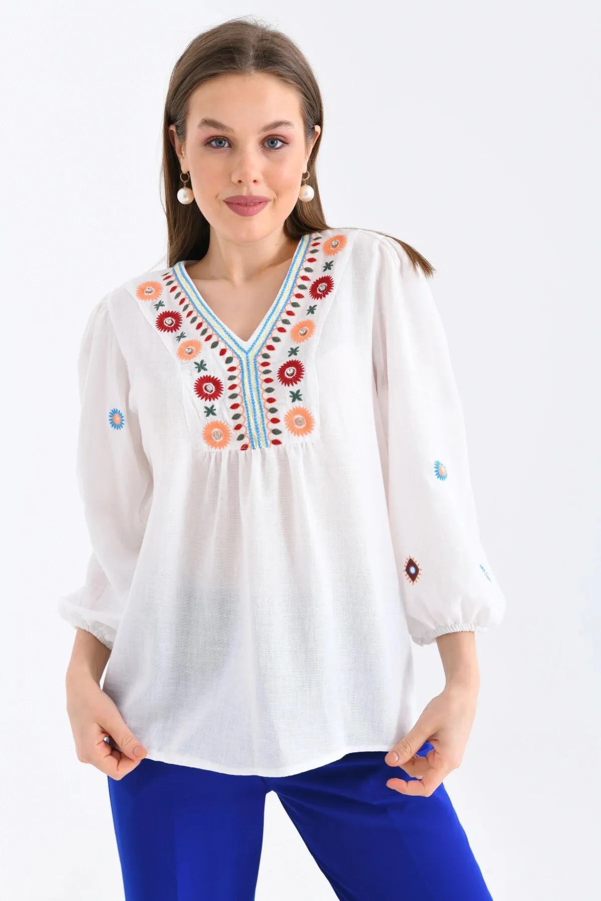 Kadın Kemik Otantik Nakış Detaylı Aerobin Dokuma Bluz