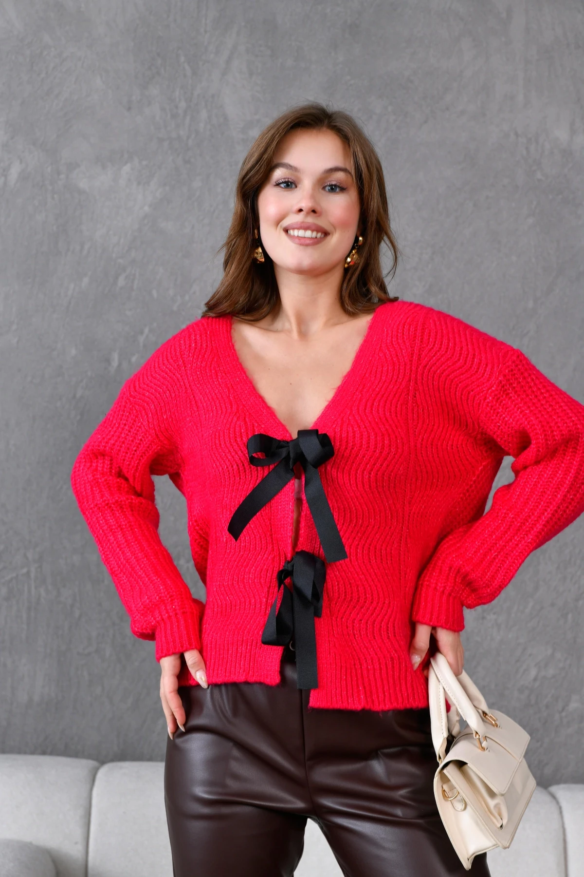 Kadın V Yaka Örgü Detay Fiyonklu Triko Ceket 217019Sw