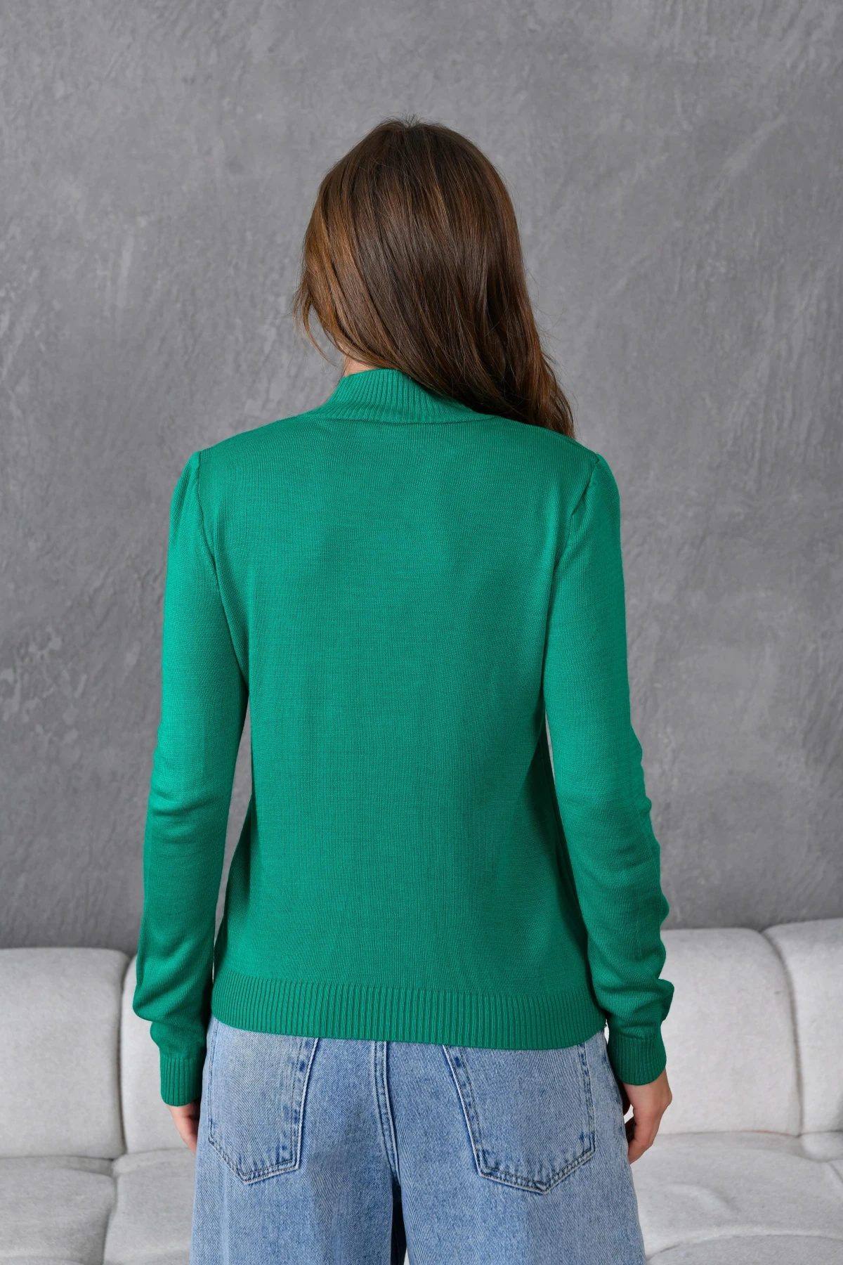 Kadın Yarım Balıkçı Nakış Detaylı Baasic Triko Kazak 15872