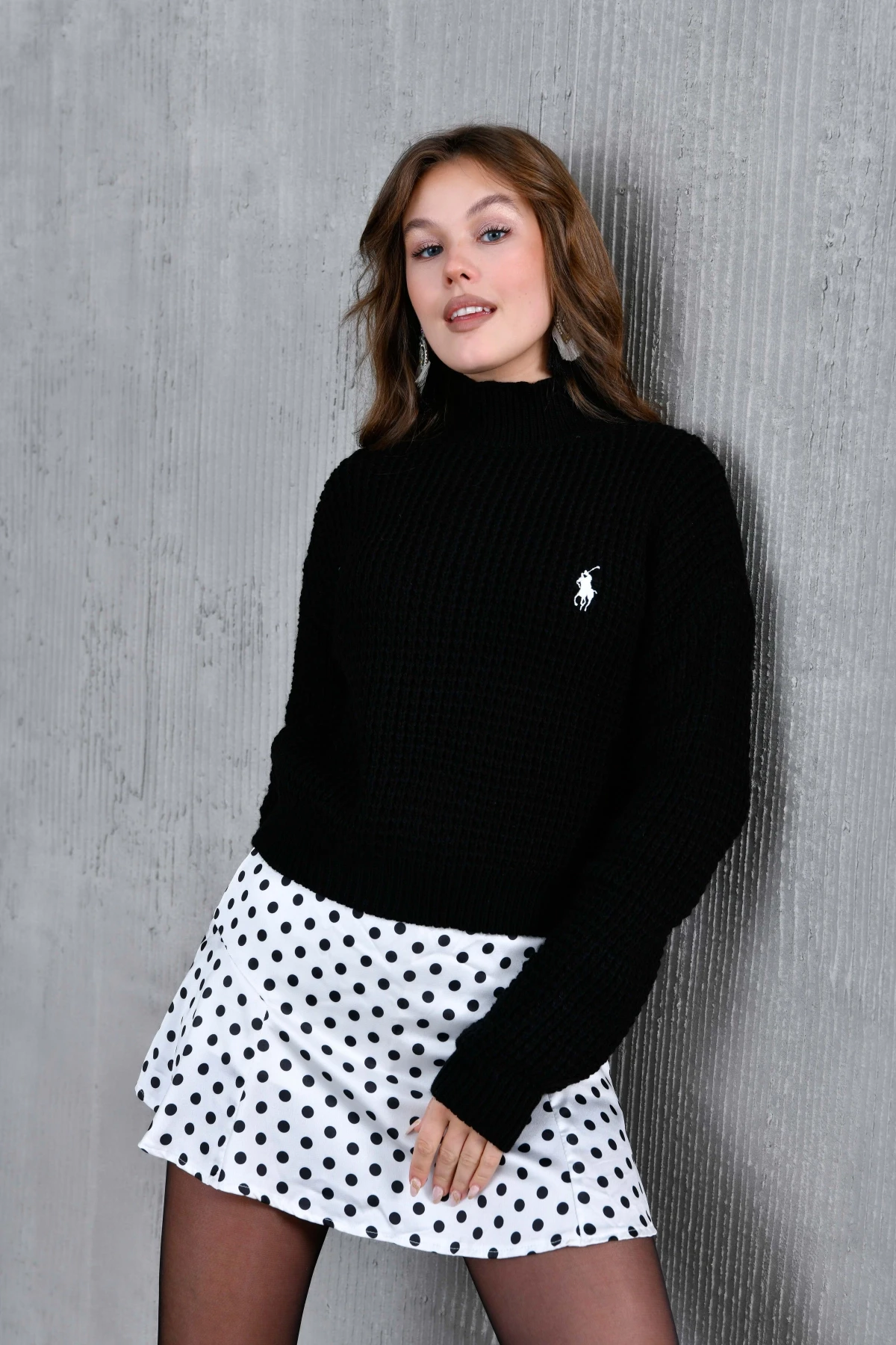 Kadın Yarım Balıkçı  Yaka Prinç Örgü Detay Dokulu Triko Kazak 225006