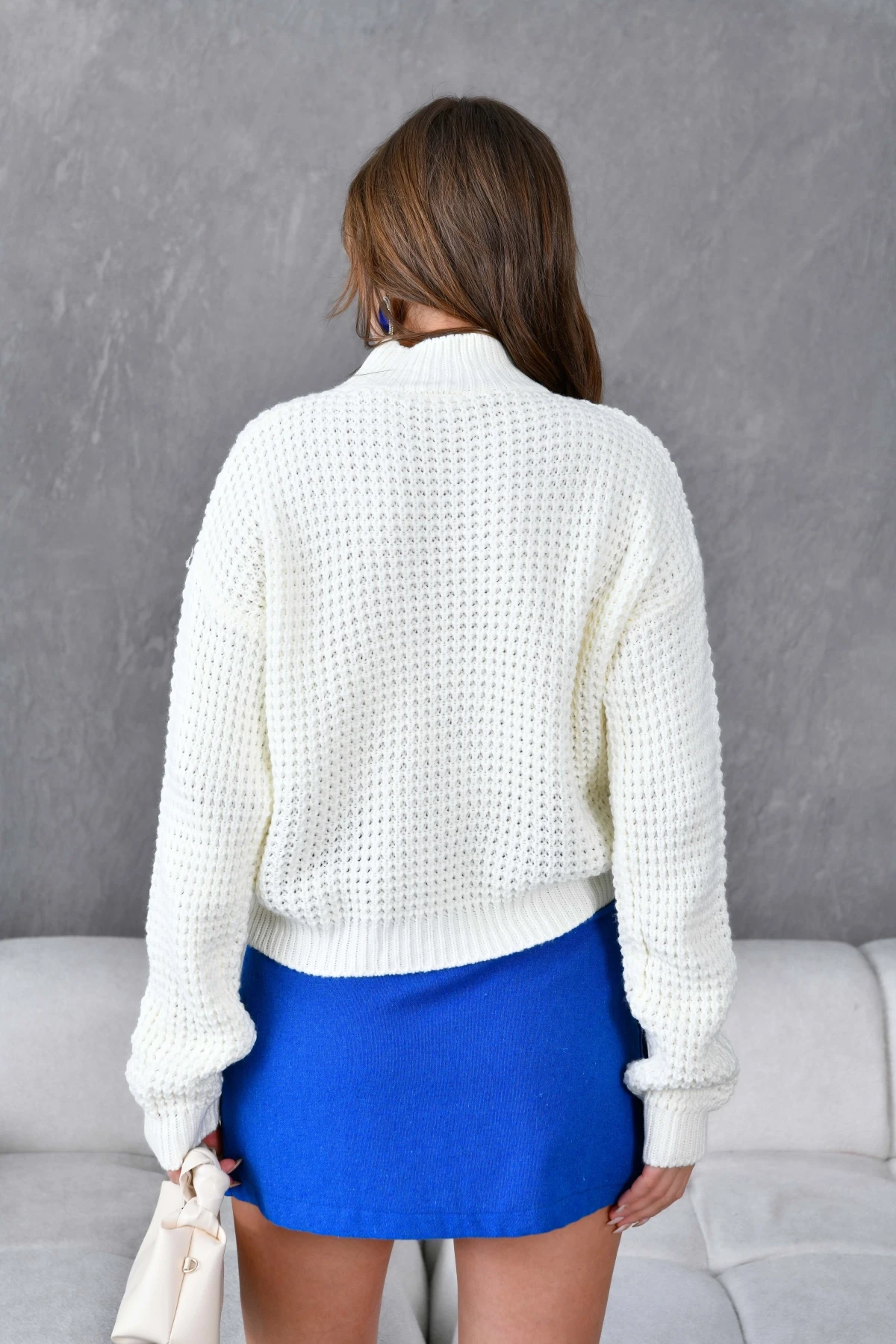 Kadın Yarım Balıkçı  Yaka Prinç Örgü Detay Dokulu Triko Kazak 225006