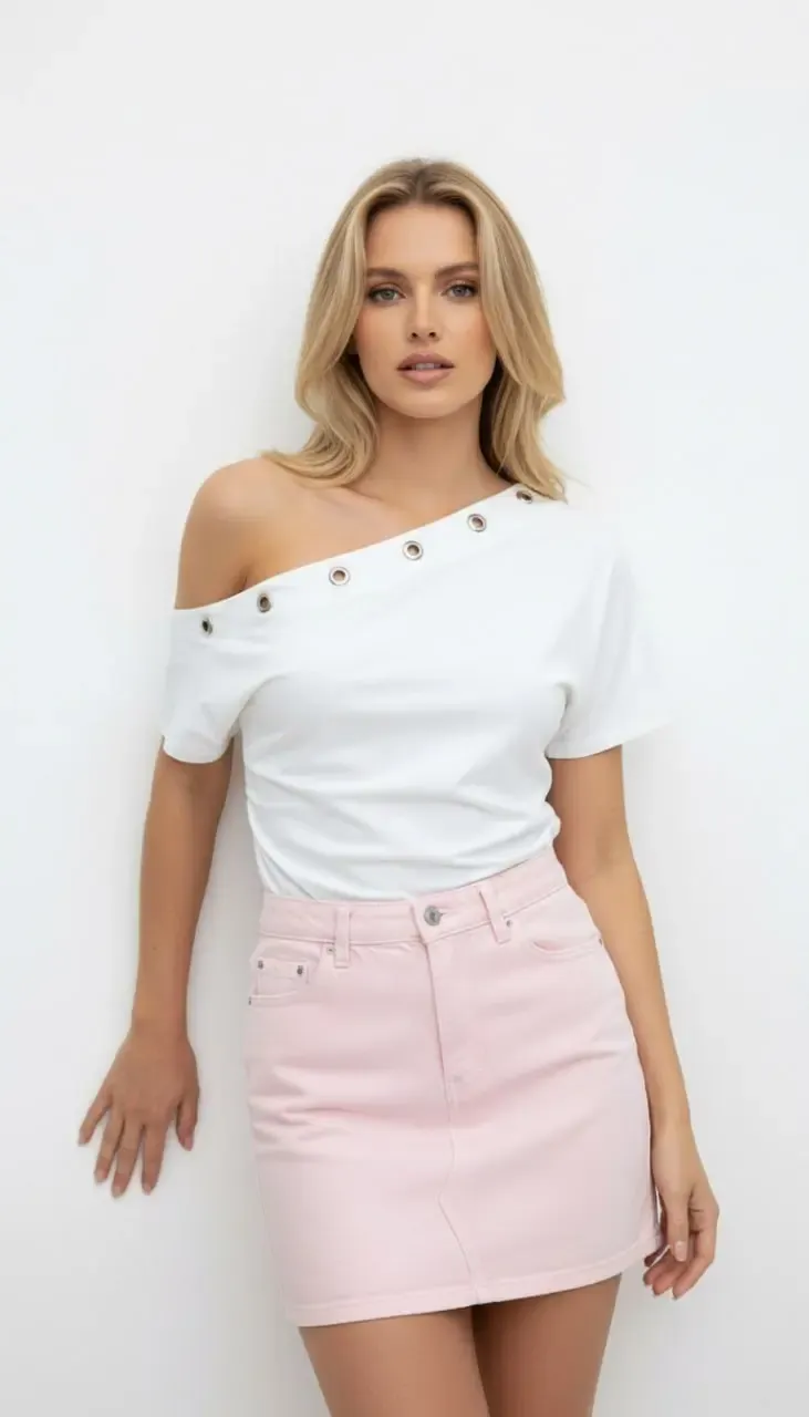 Kadın Asimetrik Yaka Yanları Büzgülü Aksesuar Detay Modal Touch Bluz 26000