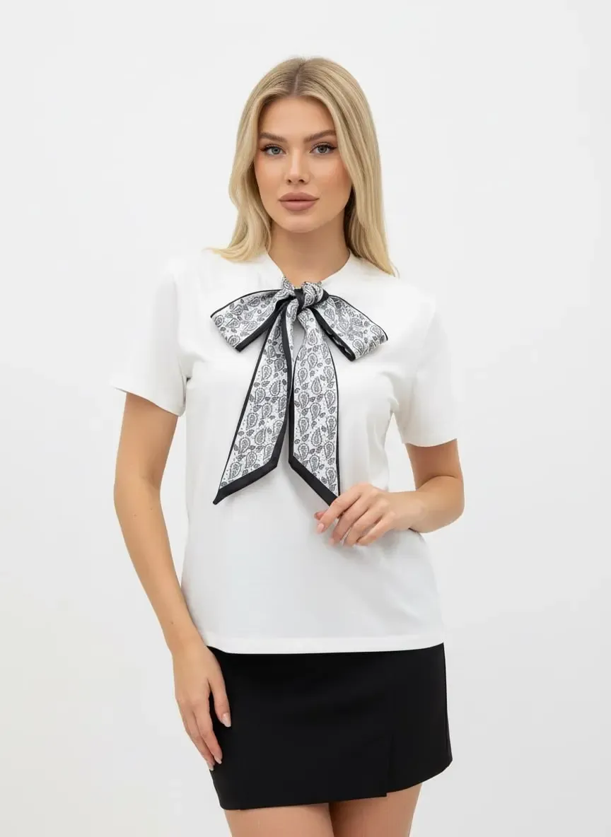 26017 %100 Pamuk Kadın Bisiklet Yaka Fular Detay Penye Bluz