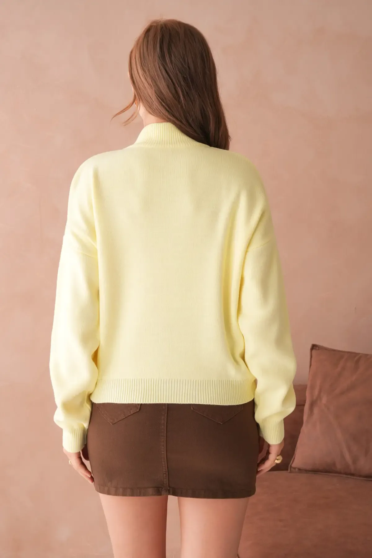 Kadın Dik Yaka Yarım Pat Fermuar Yumuşak Dokulu Triko Kazak 10536