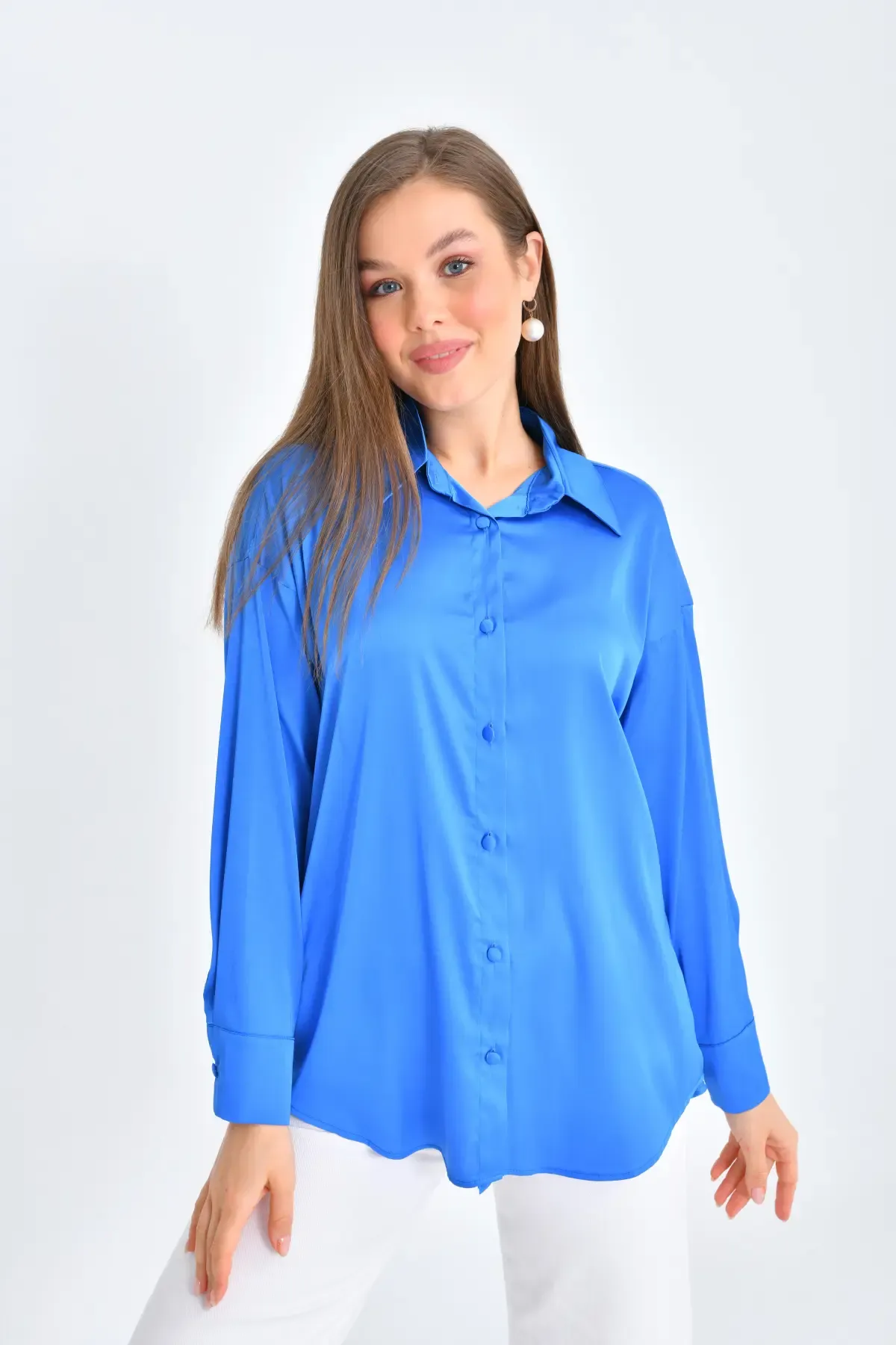 Kadın Hafif Dökümlü Saten Yüzeylioversize Basic Gömlek 21337