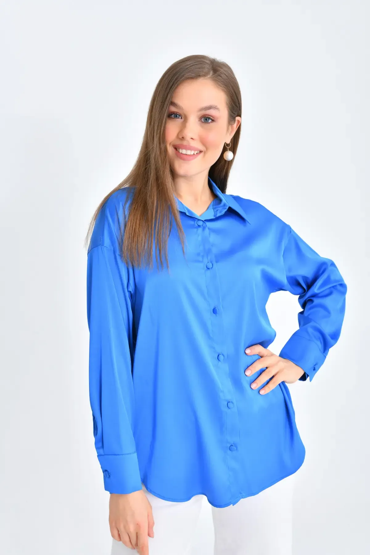 Kadın Hafif Dökümlü Saten Yüzeylioversize Basic Gömlek 21337