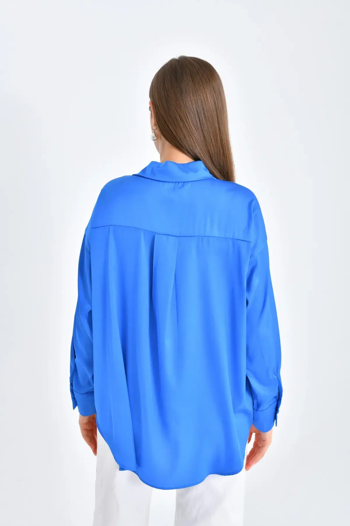 Kadın Hafif Dökümlü Saten Yüzeylioversize Basic Gömlek 21337
