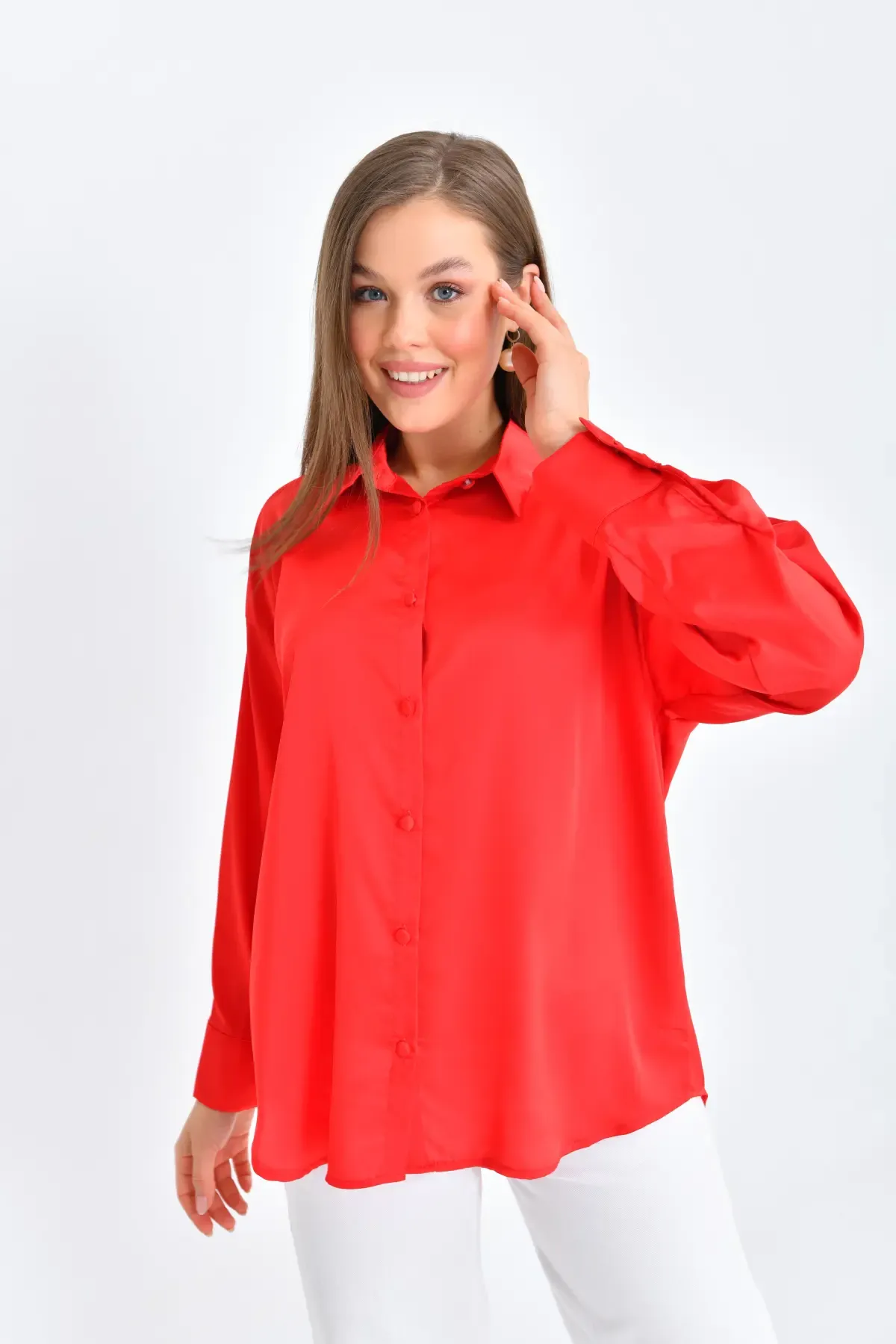 Kadın Hafif Dökümlü Saten Yüzeylioversize Basic Gömlek 21337