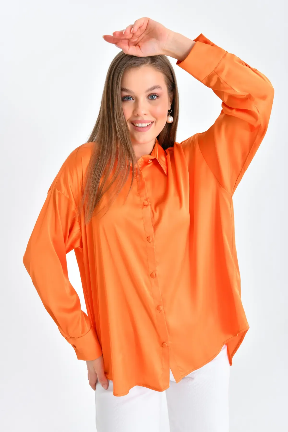Kadın Hafif Dökümlü Saten Yüzeylioversize Basic Gömlek 21337