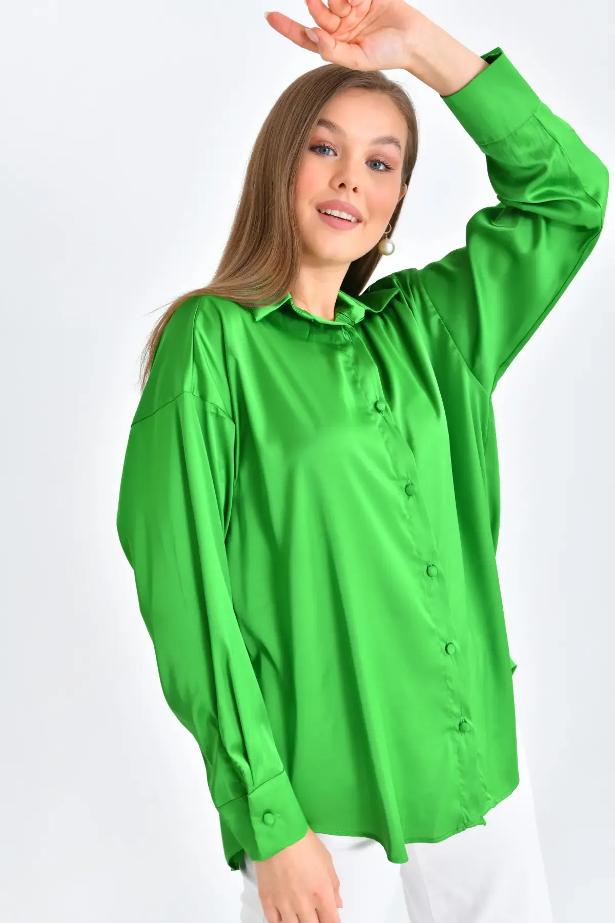 Kadın Hafif Dökümlü Saten Yüzeylioversize Basic Gömlek 21337