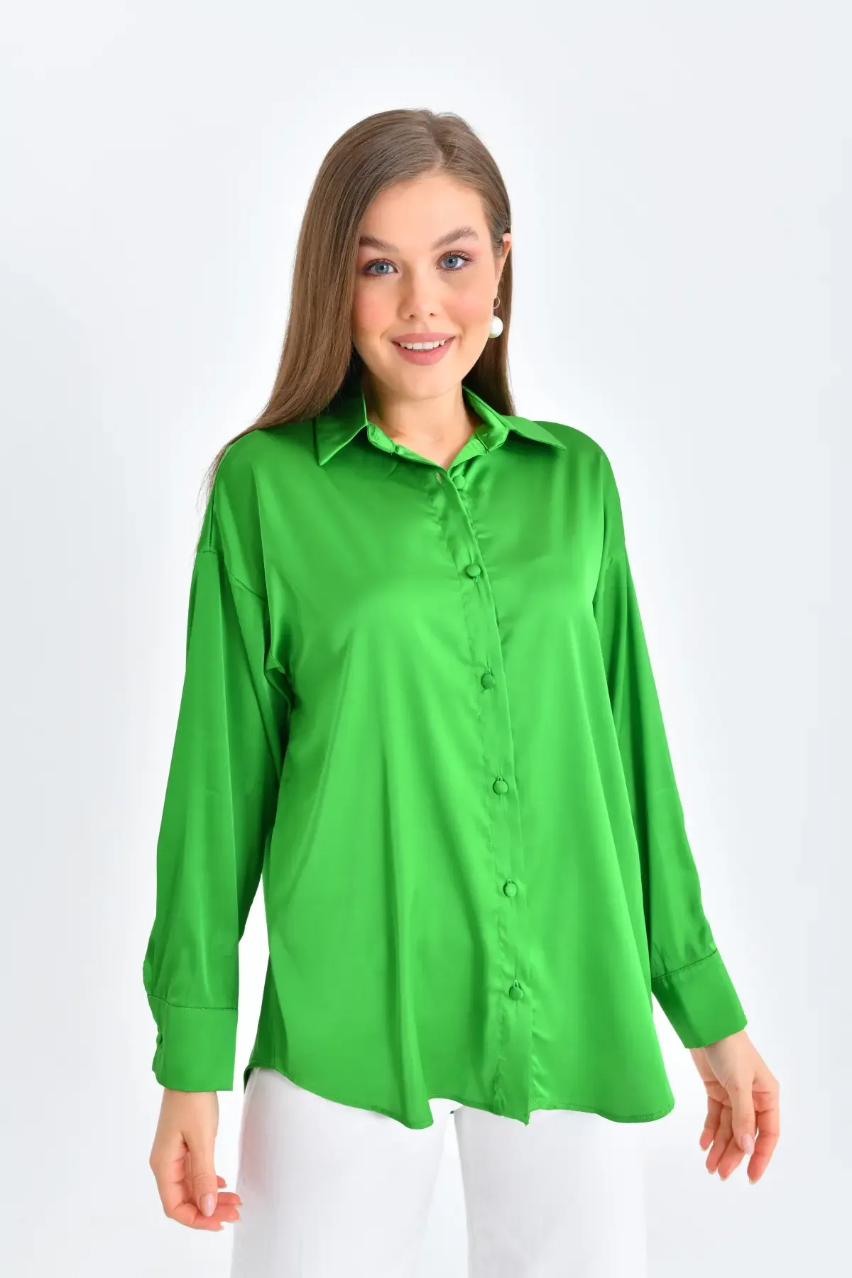 Kadın Hafif Dökümlü Saten Yüzeylioversize Basic Gömlek 21337