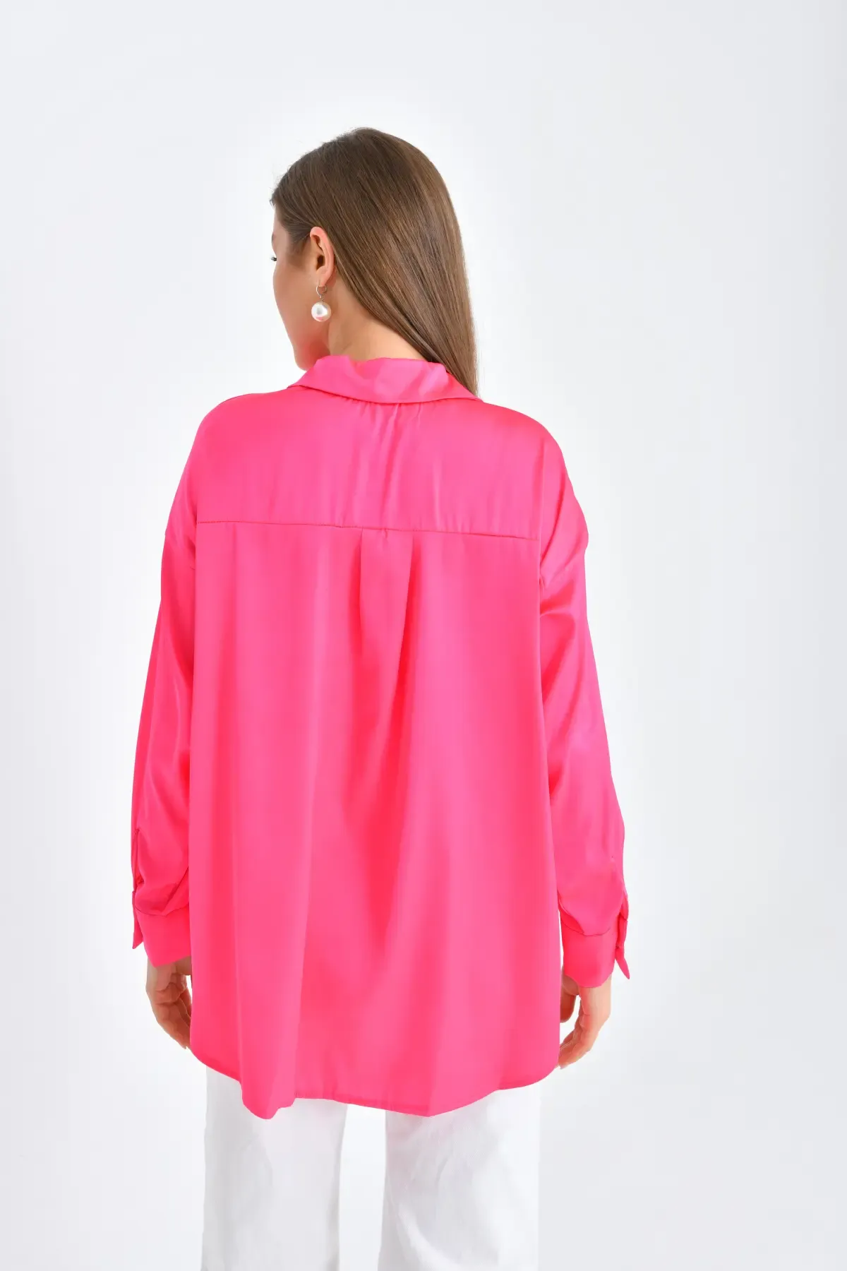 Kadın Hafif Dökümlü Saten Yüzeylioversize Basic Gömlek 21337