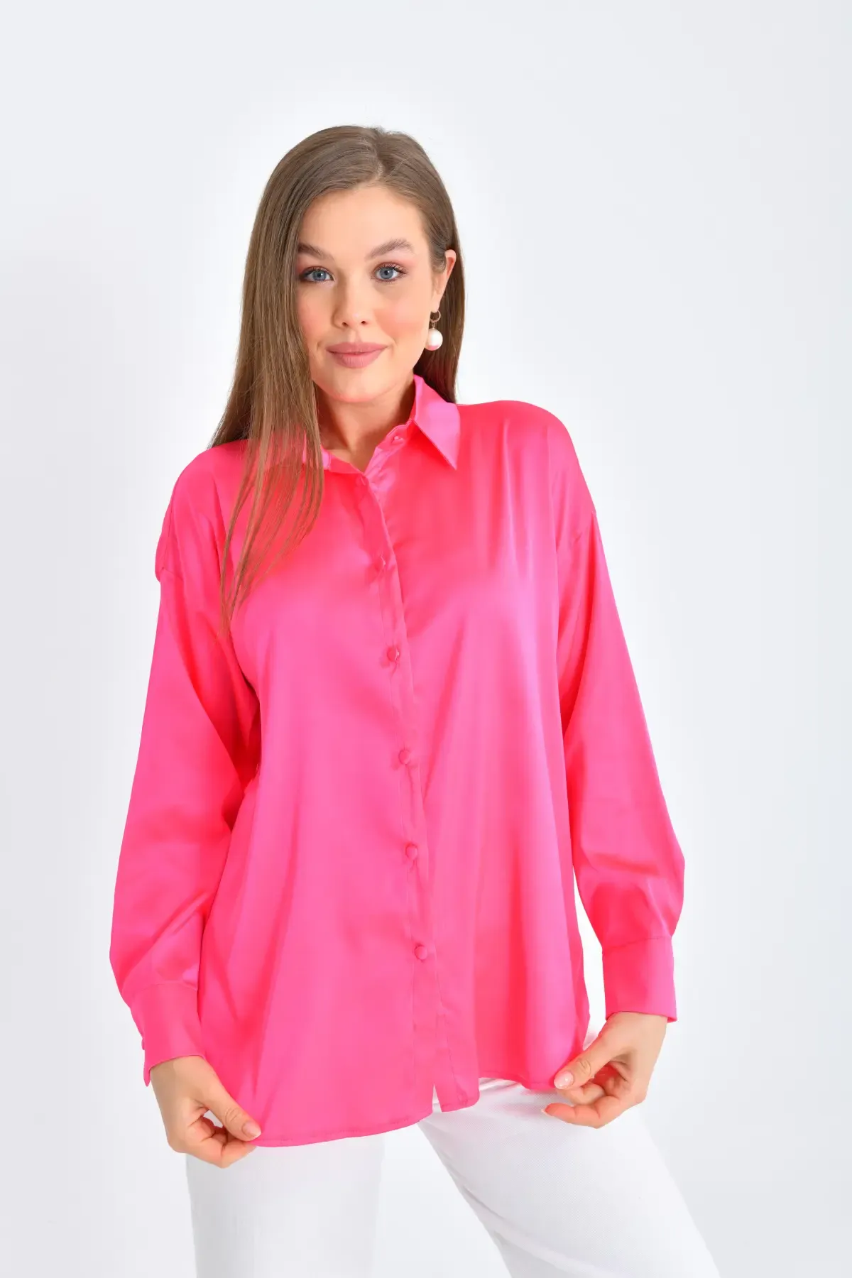 Kadın Hafif Dökümlü Saten Yüzeylioversize Basic Gömlek 21337