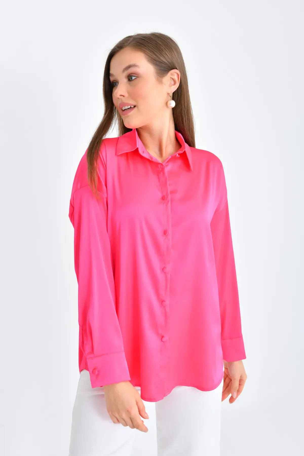 Kadın Hafif Dökümlü Saten Yüzeylioversize Basic Gömlek 21337