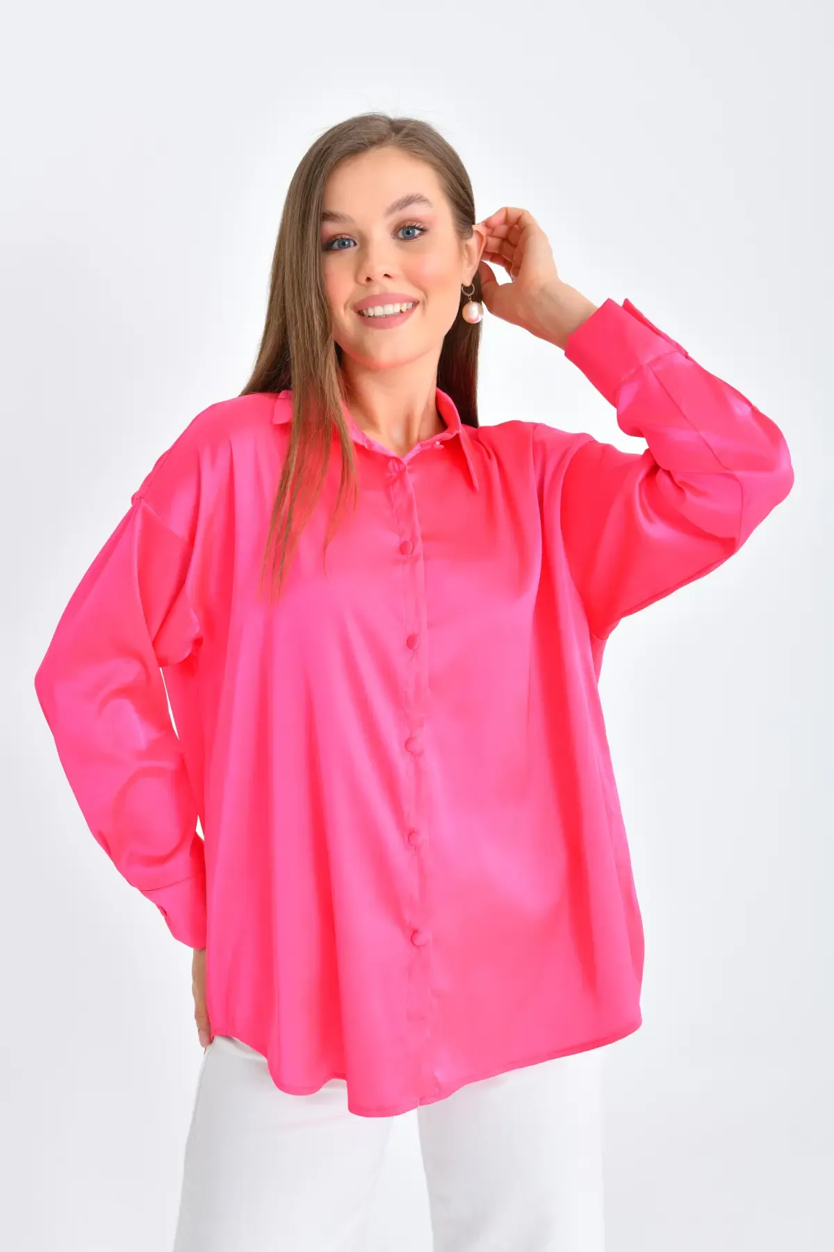 Kadın Hafif Dökümlü Saten Yüzeylioversize Basic Gömlek 21337