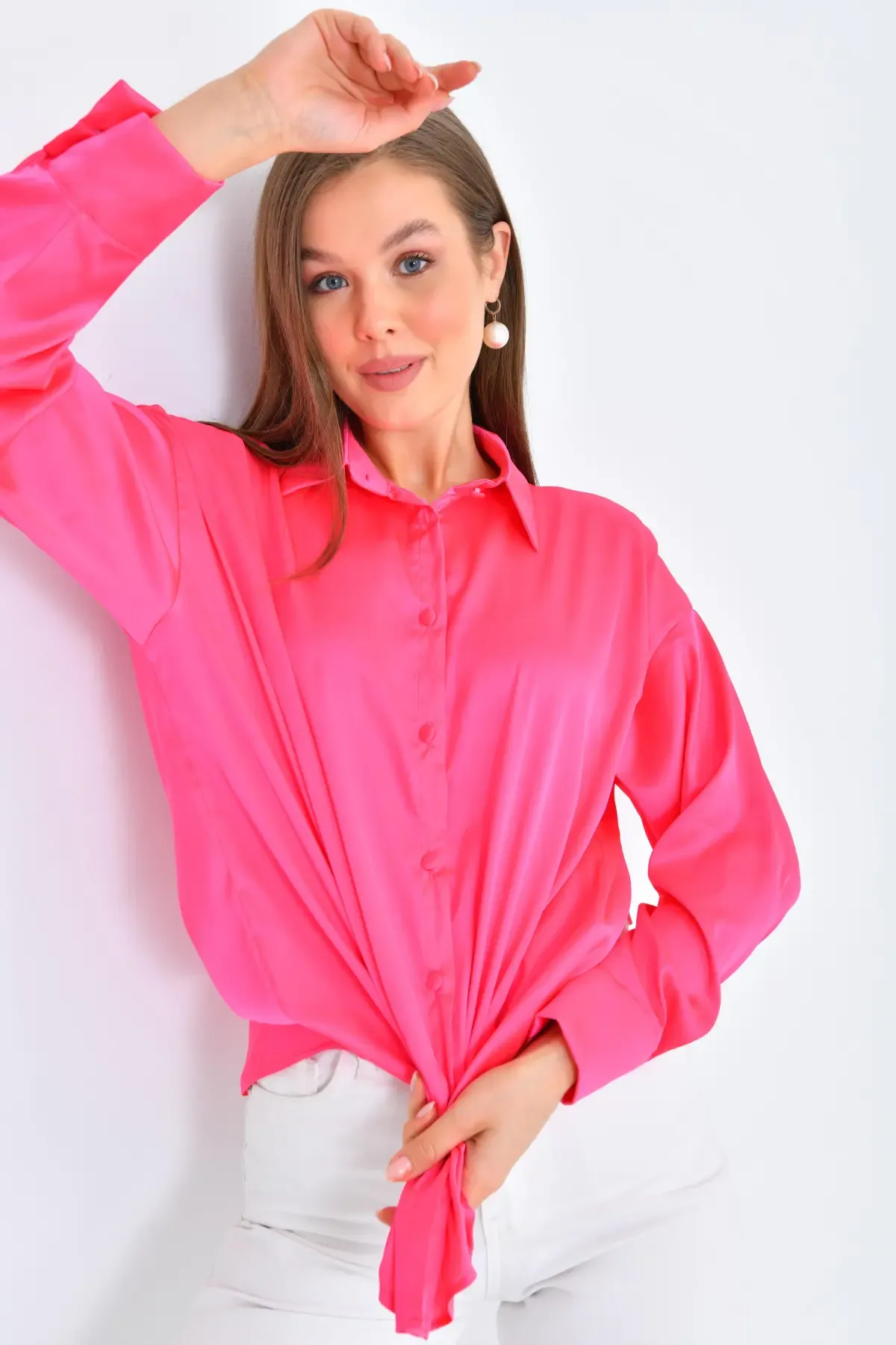 Kadın Hafif Dökümlü Saten Yüzeylioversize Basic Gömlek 21337