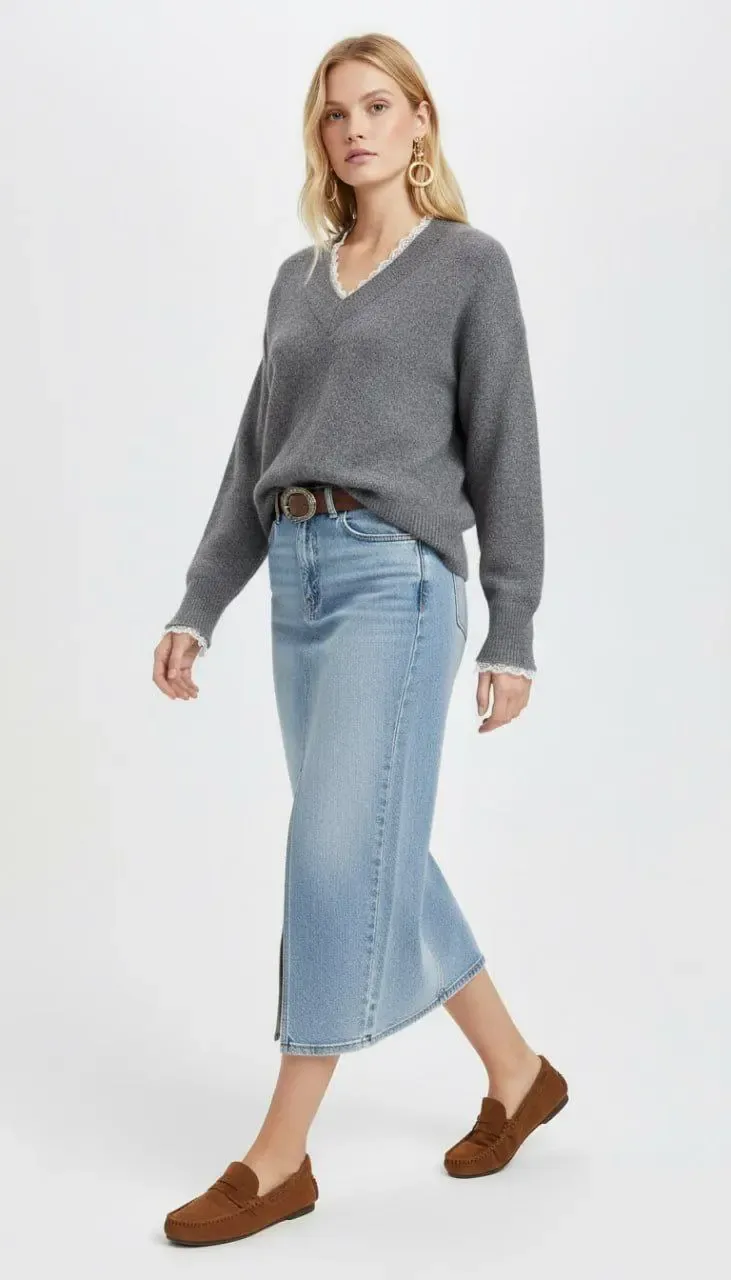 Kadın V Yaka Dantel Detaylı Şardonlu Triko Kazak 8716