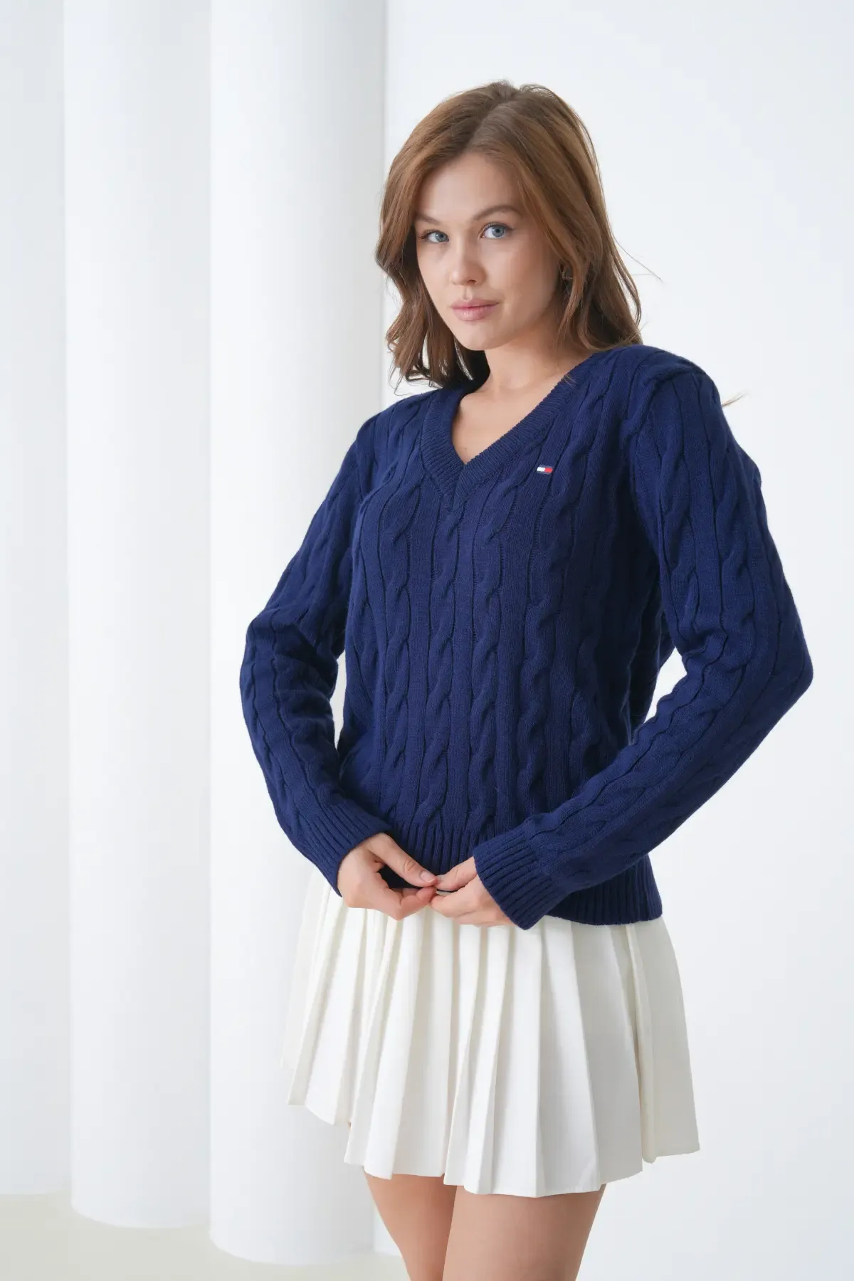 Kadın V Yaka Saç Örgü Triko Kazak 8683