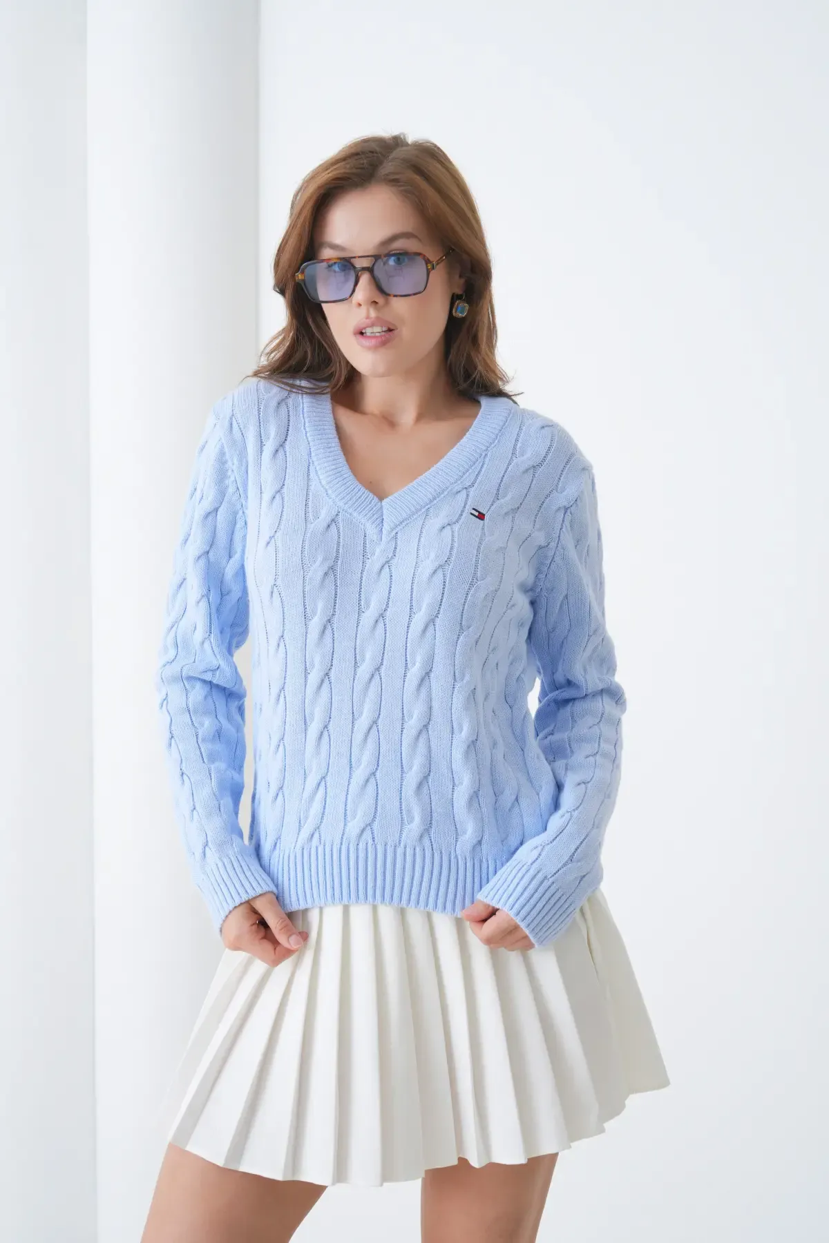 Kadın V Yaka Saç Örgü Triko Kazak 8683