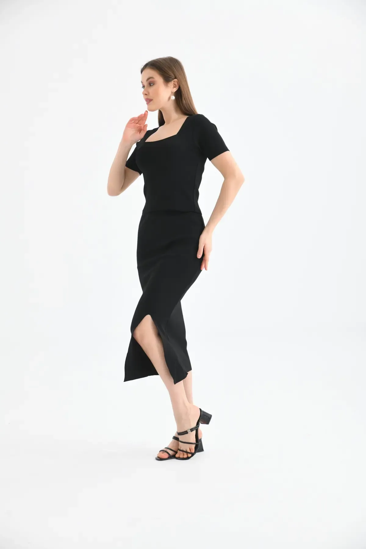 10080 Kadın Kare Yaka Crop Bluz Yırtmaçlı Uzun Etek Triko Alt Üst Takım