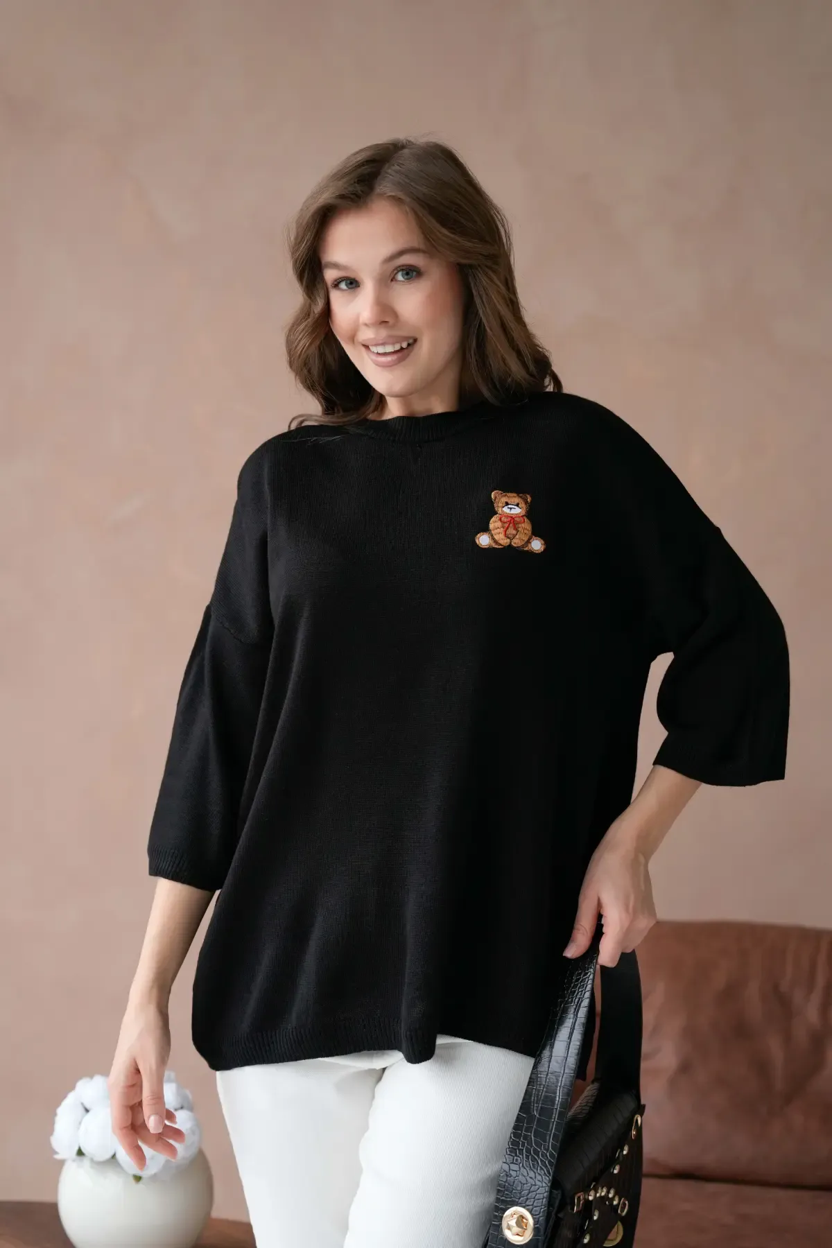 10729 Kadın Bisiklet Yaka Nakış Detay Oversize Trko Kazak