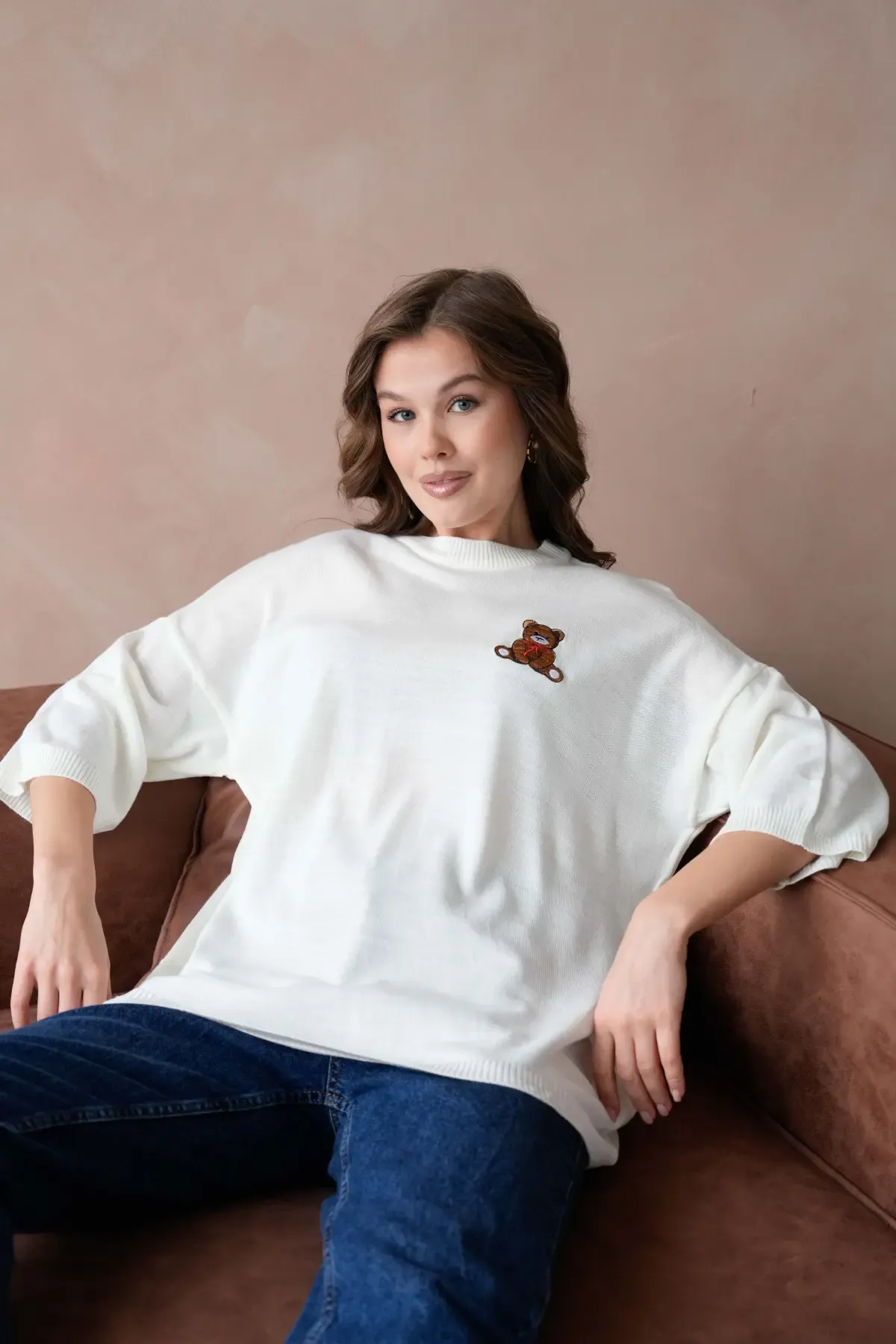 10729 Kadın Bisiklet Yaka Nakış Detay Oversize Trko Kazak