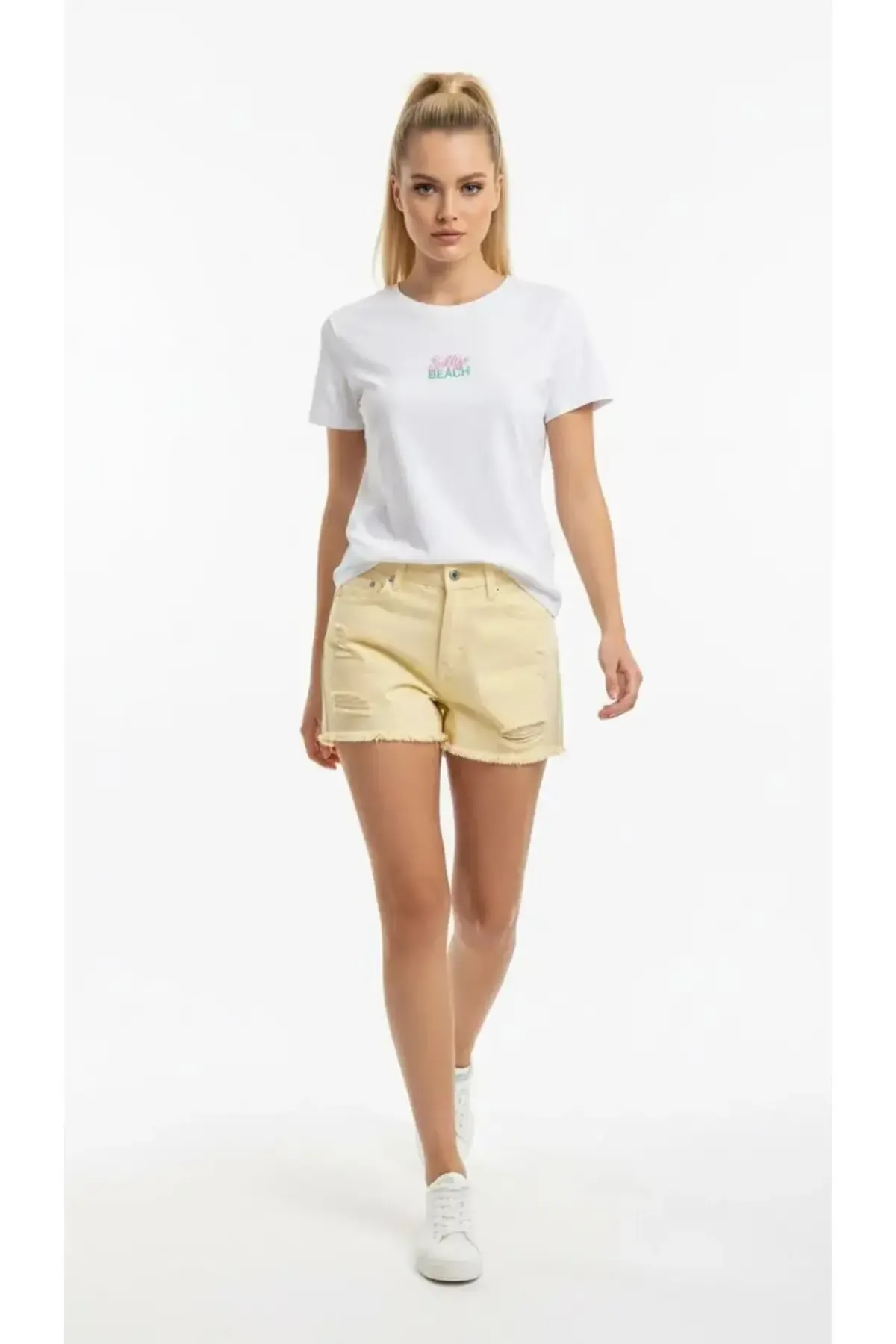 26015 %100 Pamuk Bisiklet Yaka Nakış İşlemeli Penye Bluz