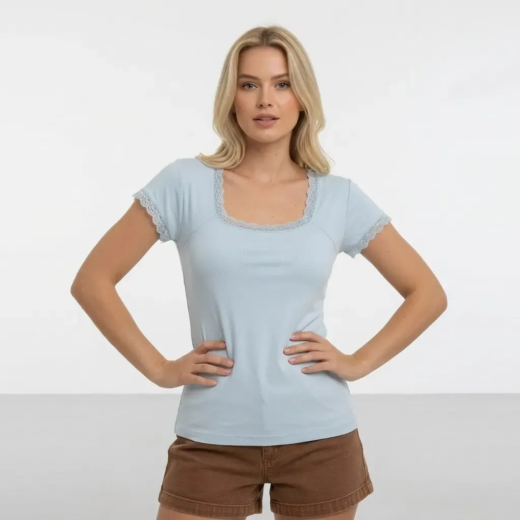 26016 Kadın Dantel Detaylı Kare Yaka Modal Örme Bluz