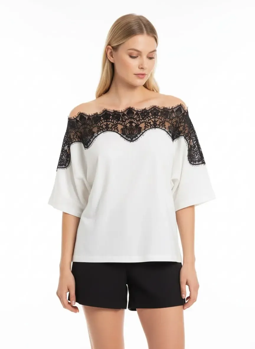 26028 Kadın %100 Pamuk Dantel Detaylı Kayık Yaka Örme Bluz