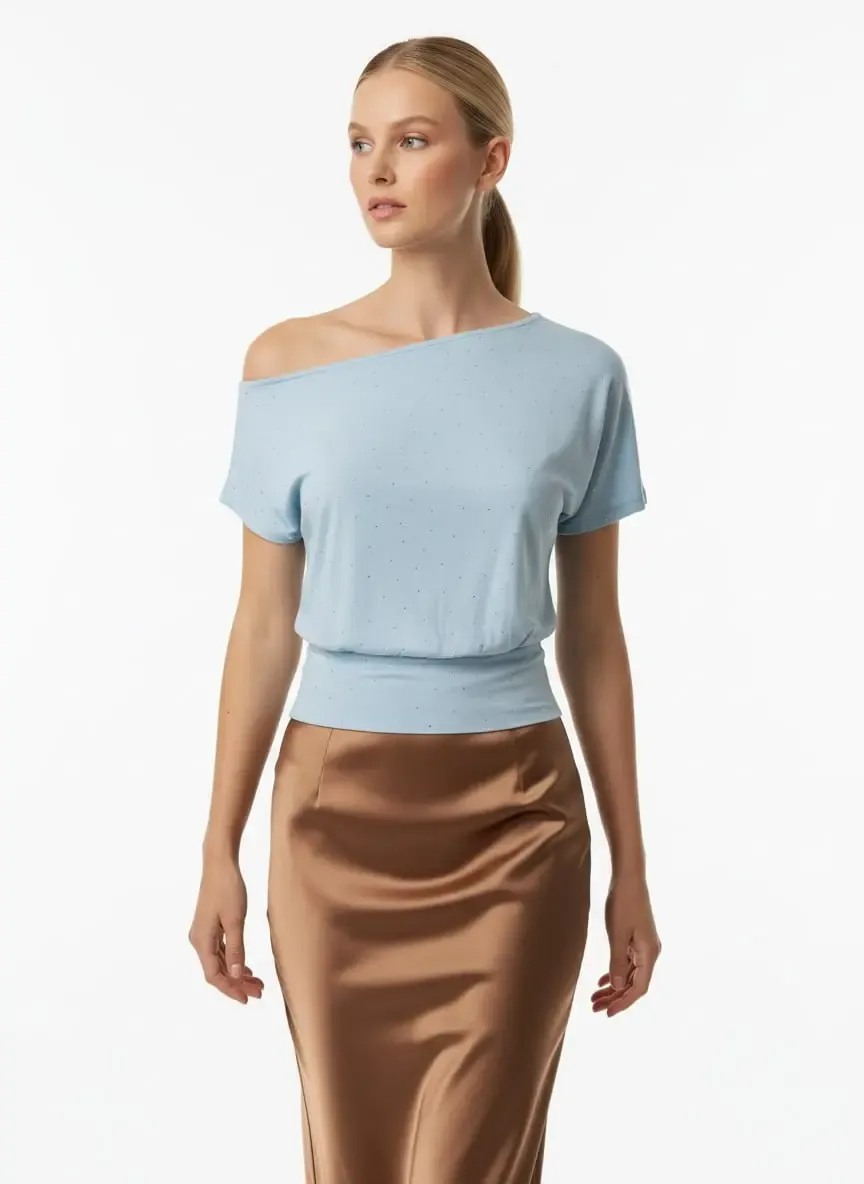 26034 Kadın Kayık Yaka Asimetrik Kol Taş Yapıştırma Modal Penye Bluz