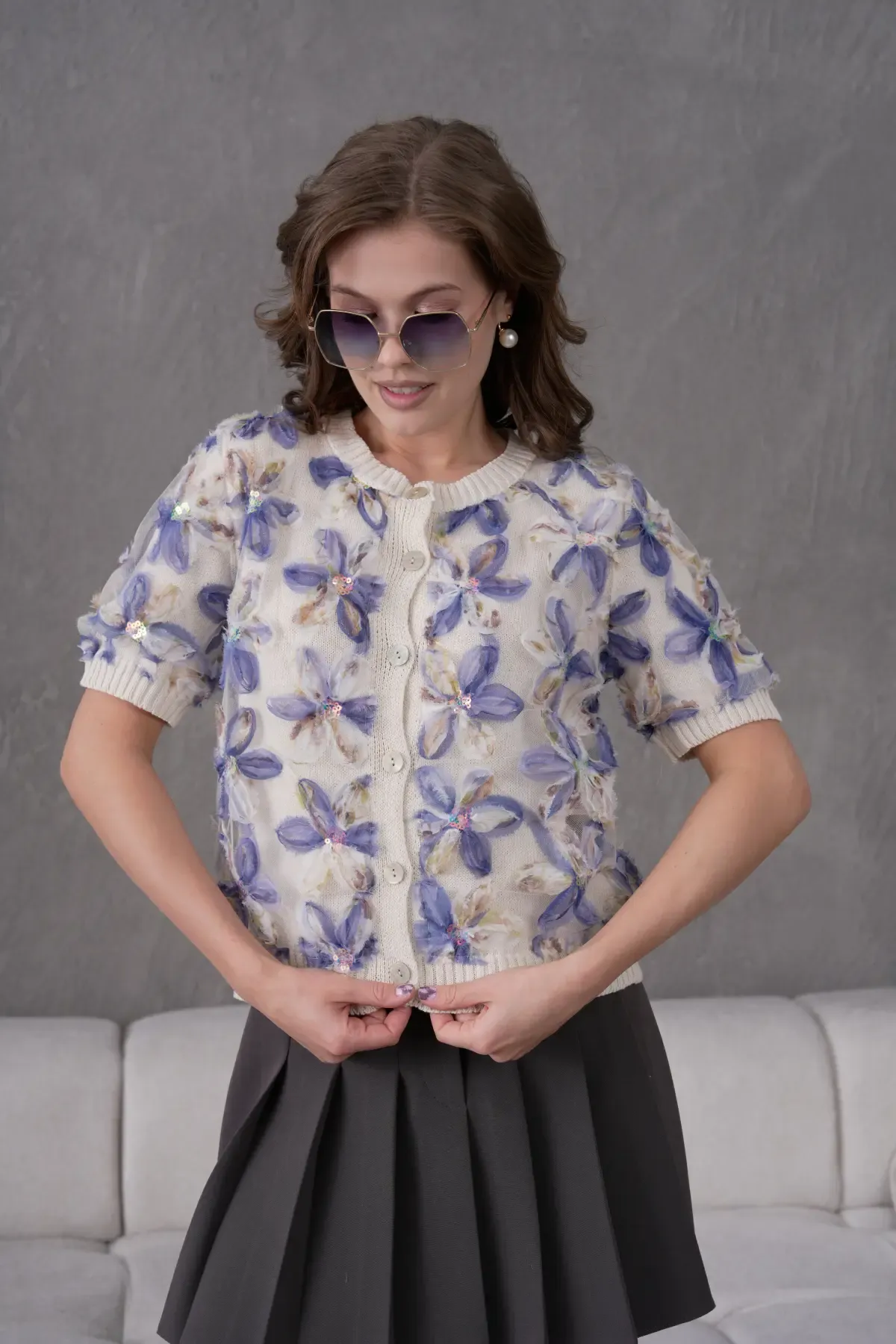 8513 Kadın %100 Pamuk Bisiklet Yaka Düğmeli Dantel Detaylı Triko Hırka