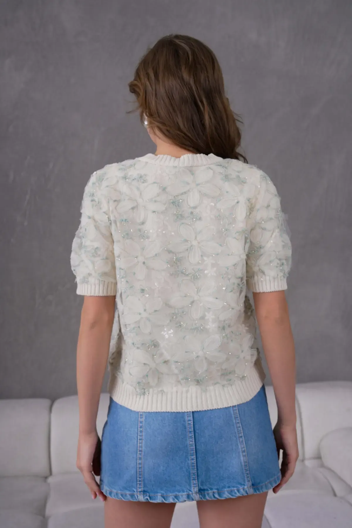 8514 Kadın %100 Pamuk Bisiklet Yaka Düğmeli Dantel Detaylı Triko Hırka