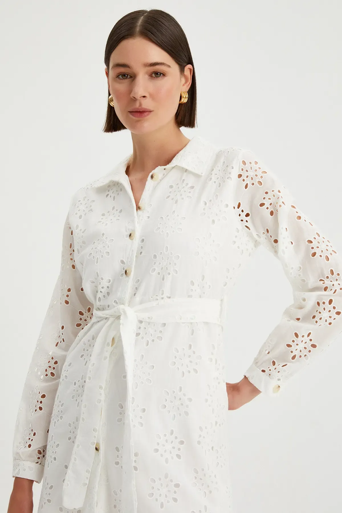 Kadın Brode Düğme Detaylı Astarlı Gömlek Elbise