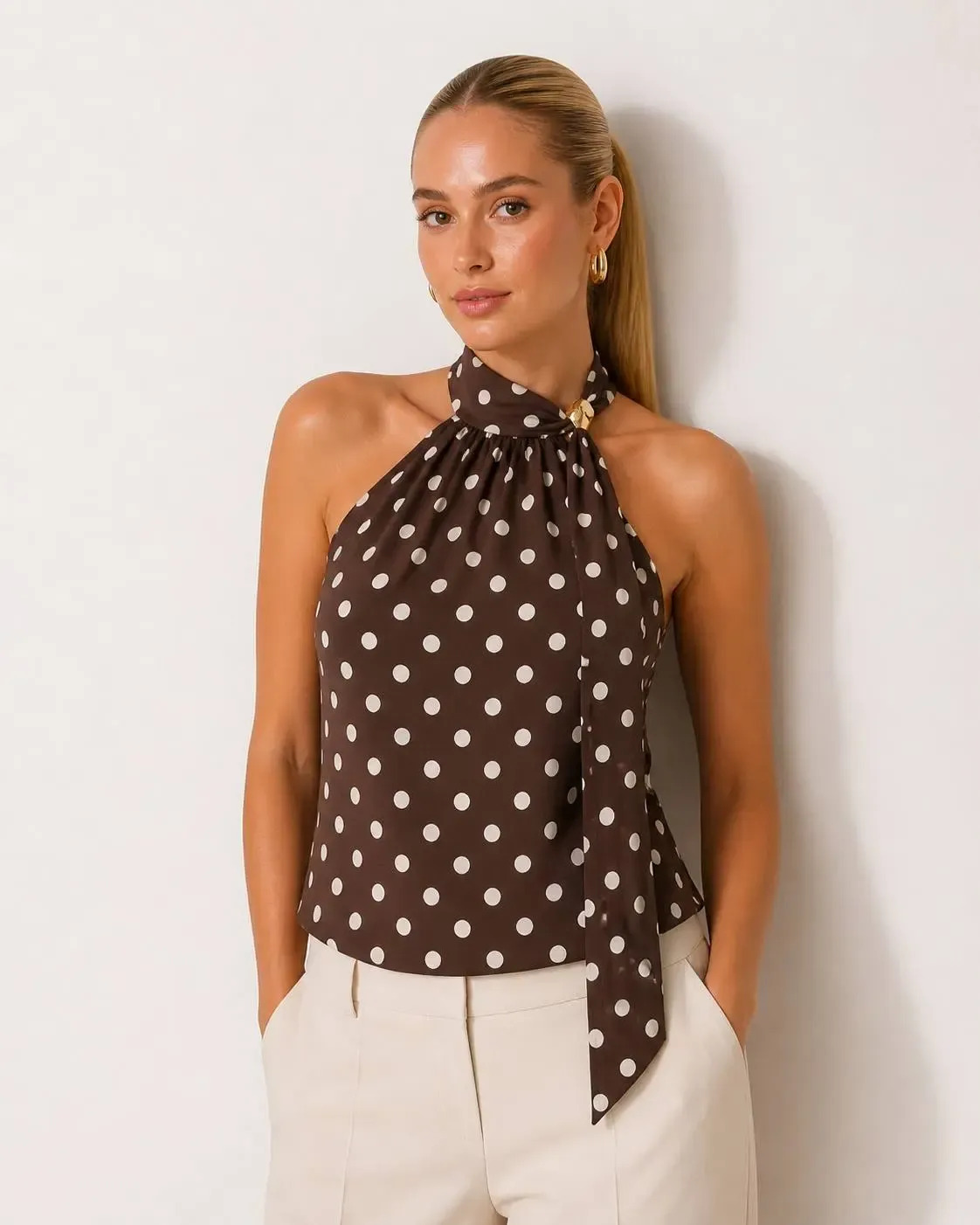 Kadın Fular Detay Puantiyeli Kolsuz Slimfit Örme Bluz 26054