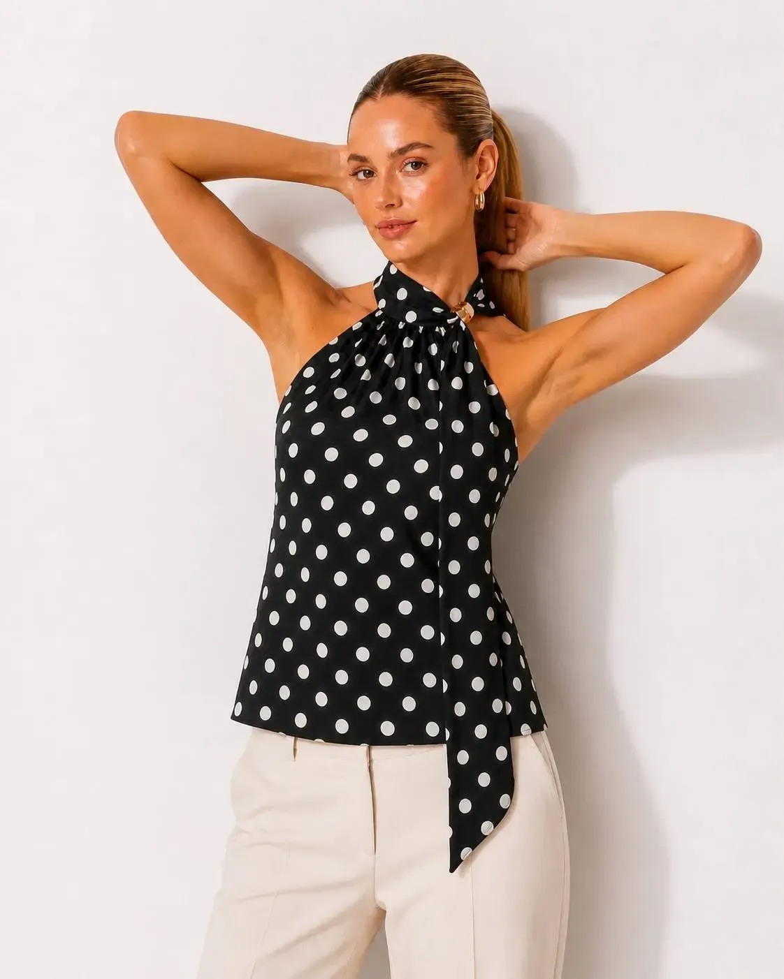 Kadın Fular Detay Puantiyeli Kolsuz Slimfit Örme Bluz 26054