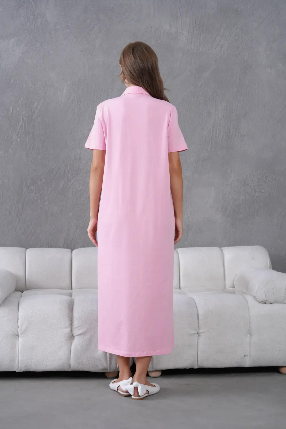 Polo Yaka Kısa Kol Yırtmaçlı Salaş Penye Elbise