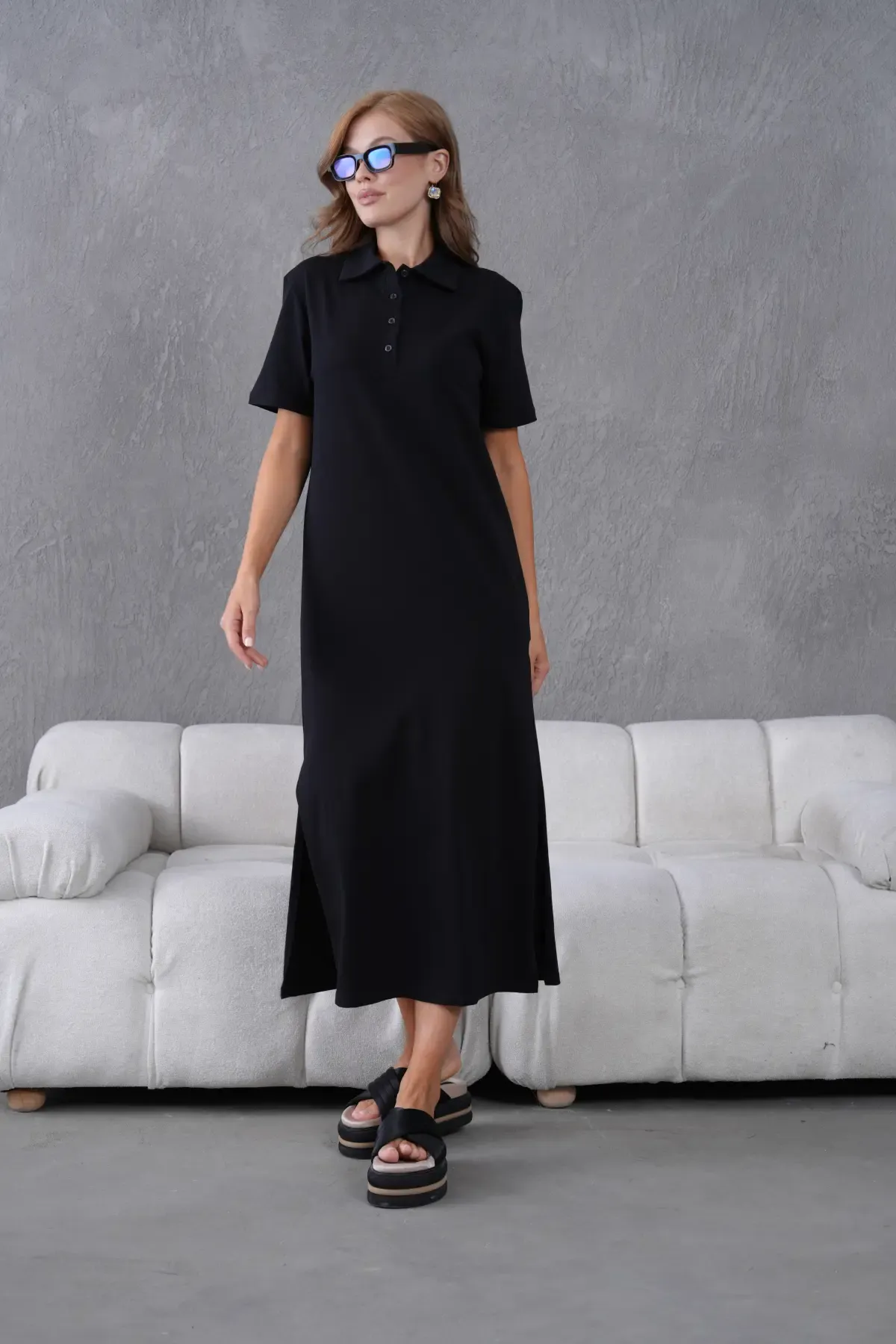 Polo Yaka Kısa Kol Yırtmaçlı Salaş Penye Elbise