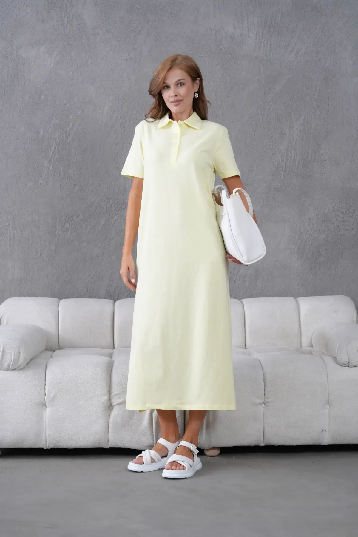 Polo Yaka Kısa Kol Yırtmaçlı Salaş Penye Elbise