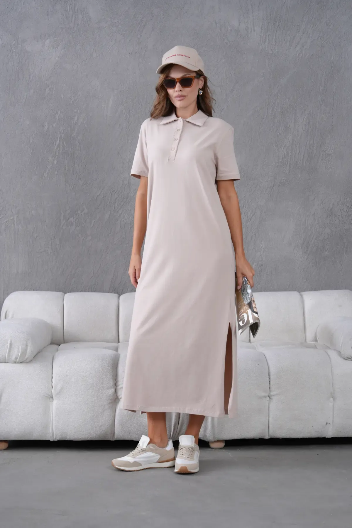 Polo Yaka Kısa Kol Yırtmaçlı Salaş Penye Elbise