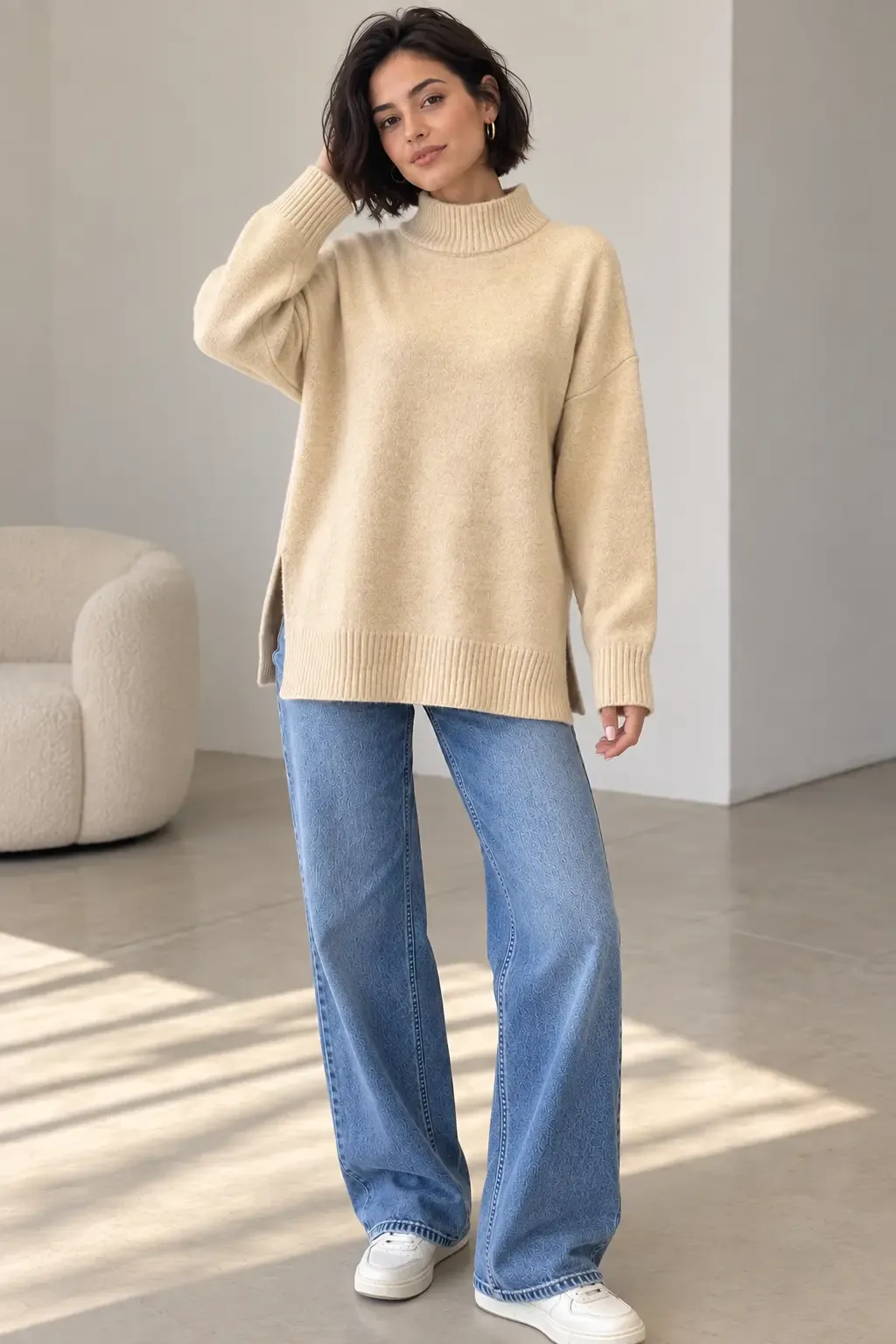 Kadın Yarım Balıkçı Dik Yaka Yanı Yırtmaçlı Oversize Triko Kazak 8771