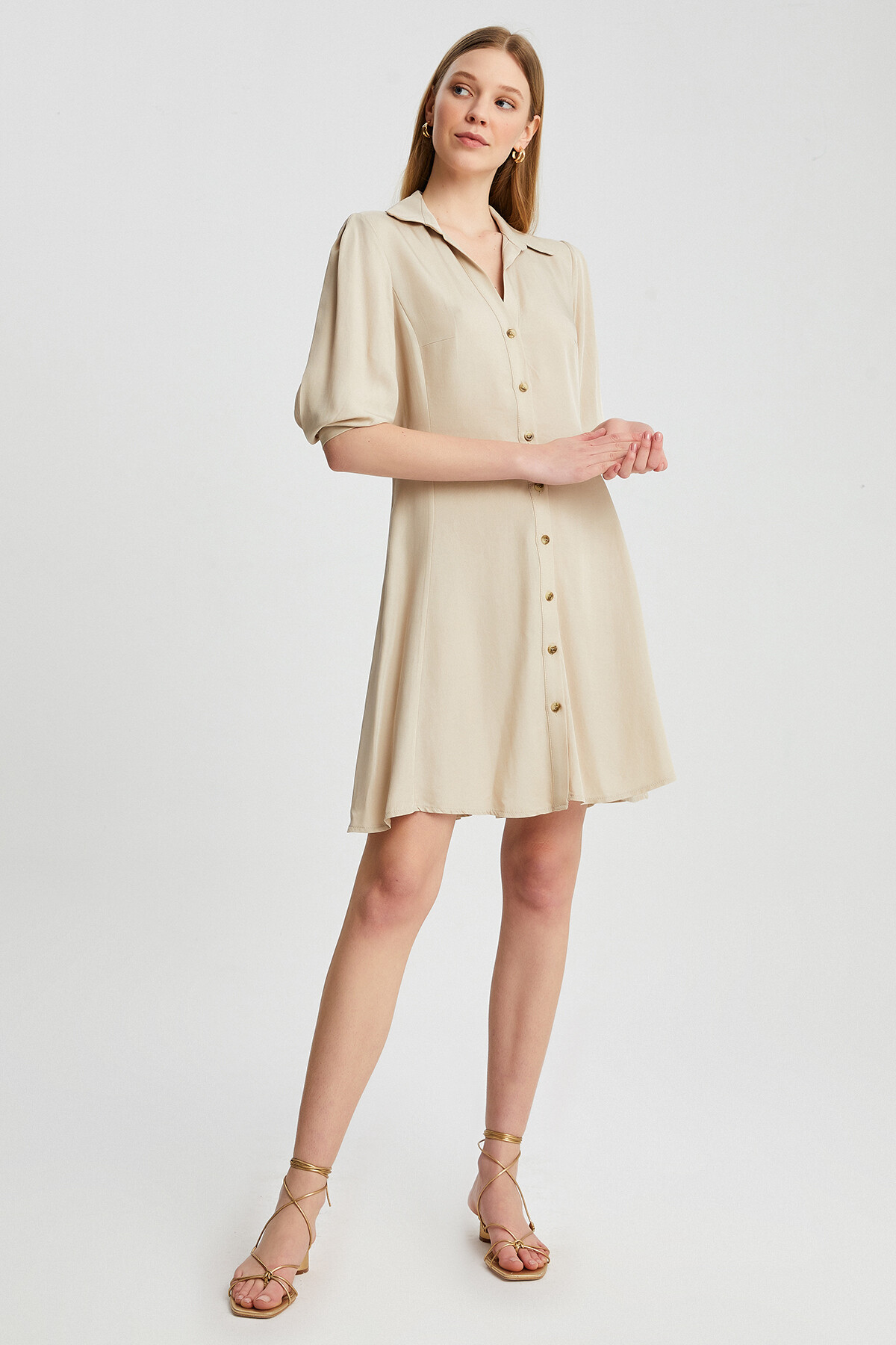 Kadın Düğme Detylı Truvakar Kol Mini Elbise