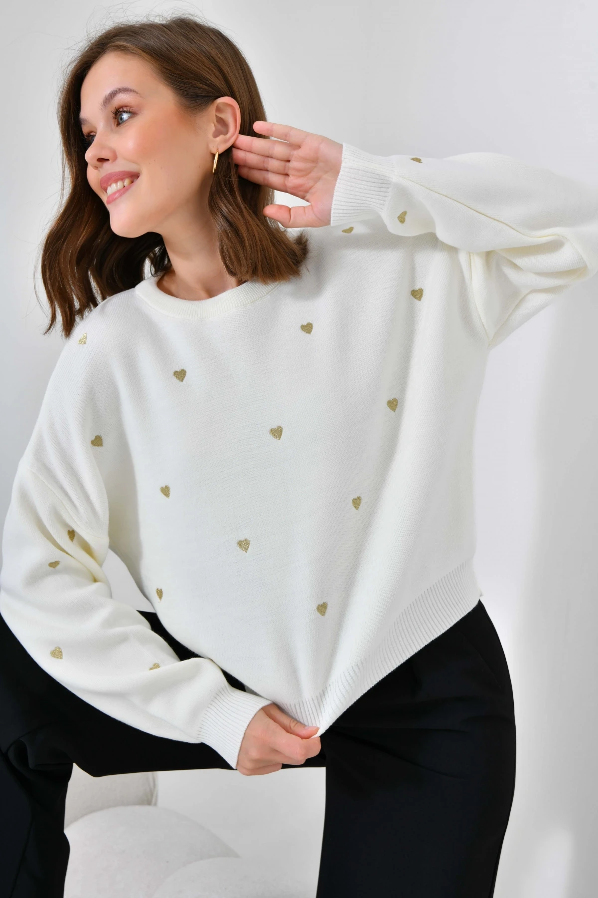 Geniş Kalıp Yumuşak Dokulu Basic Triko Kazak