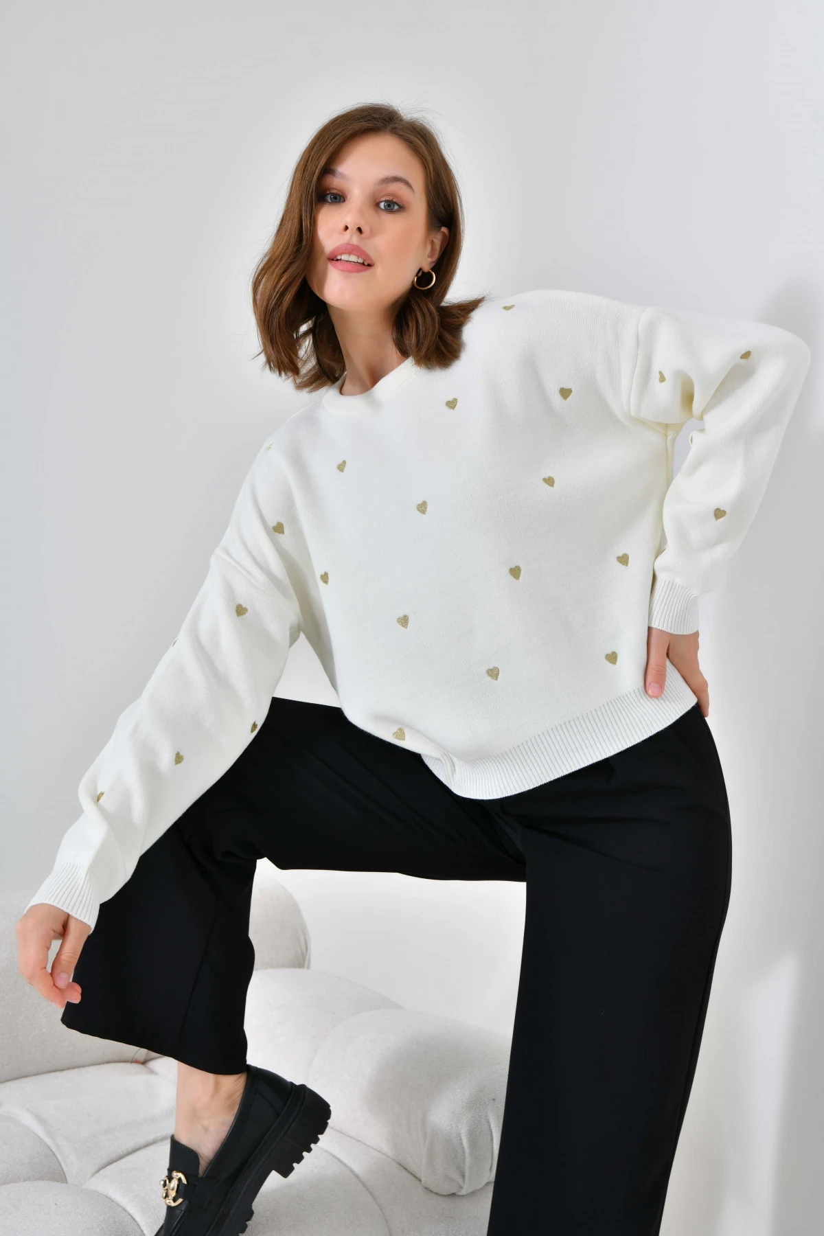 Geniş Kalıp Yumuşak Dokulu Basic Triko Kazak