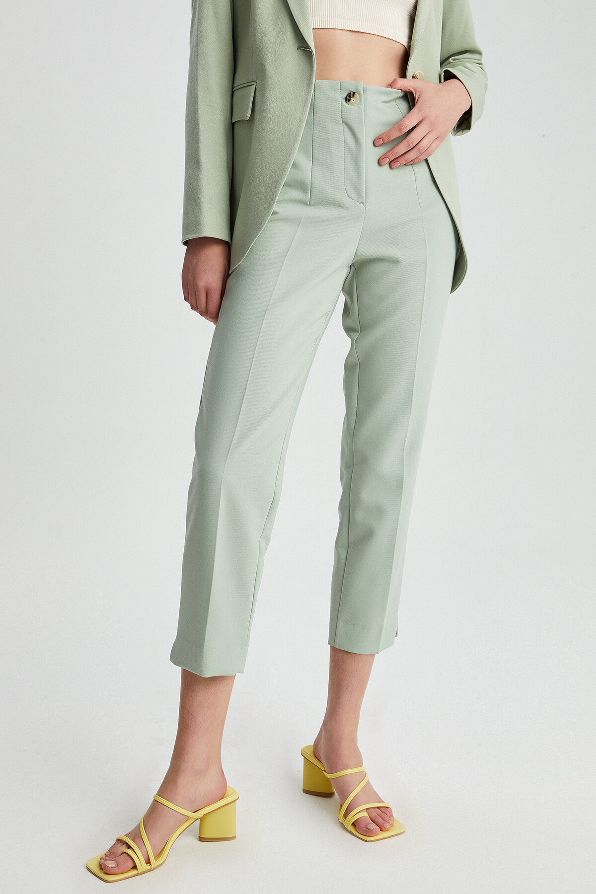 Womens Collared Slit Trousers