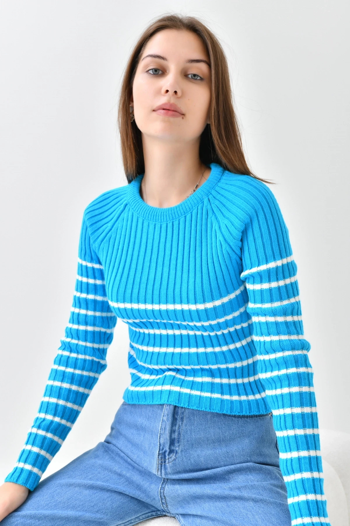 Bisiklet Yaka Çizgili Uzun Kollu Triko Kazak