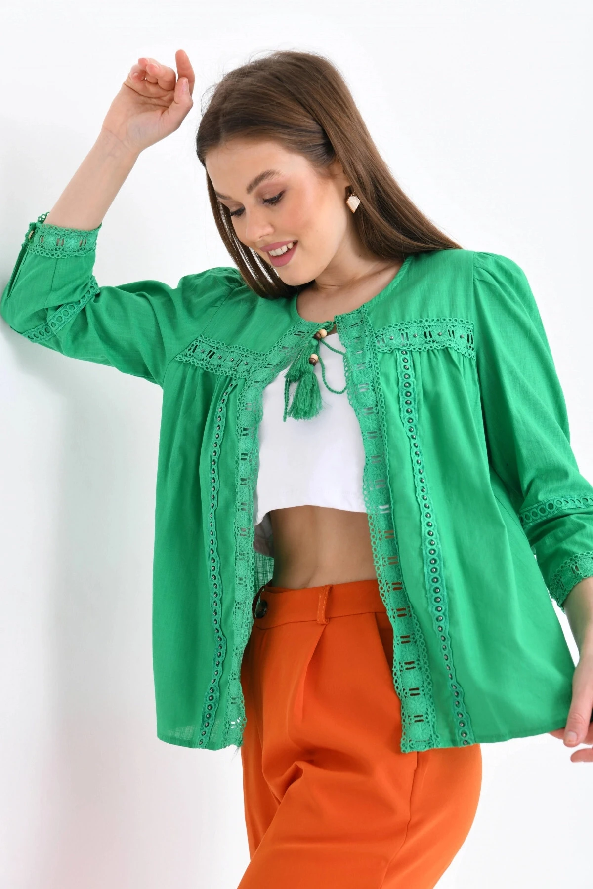 Yeşil Renk Önden Bağlama Detaylı Bluz