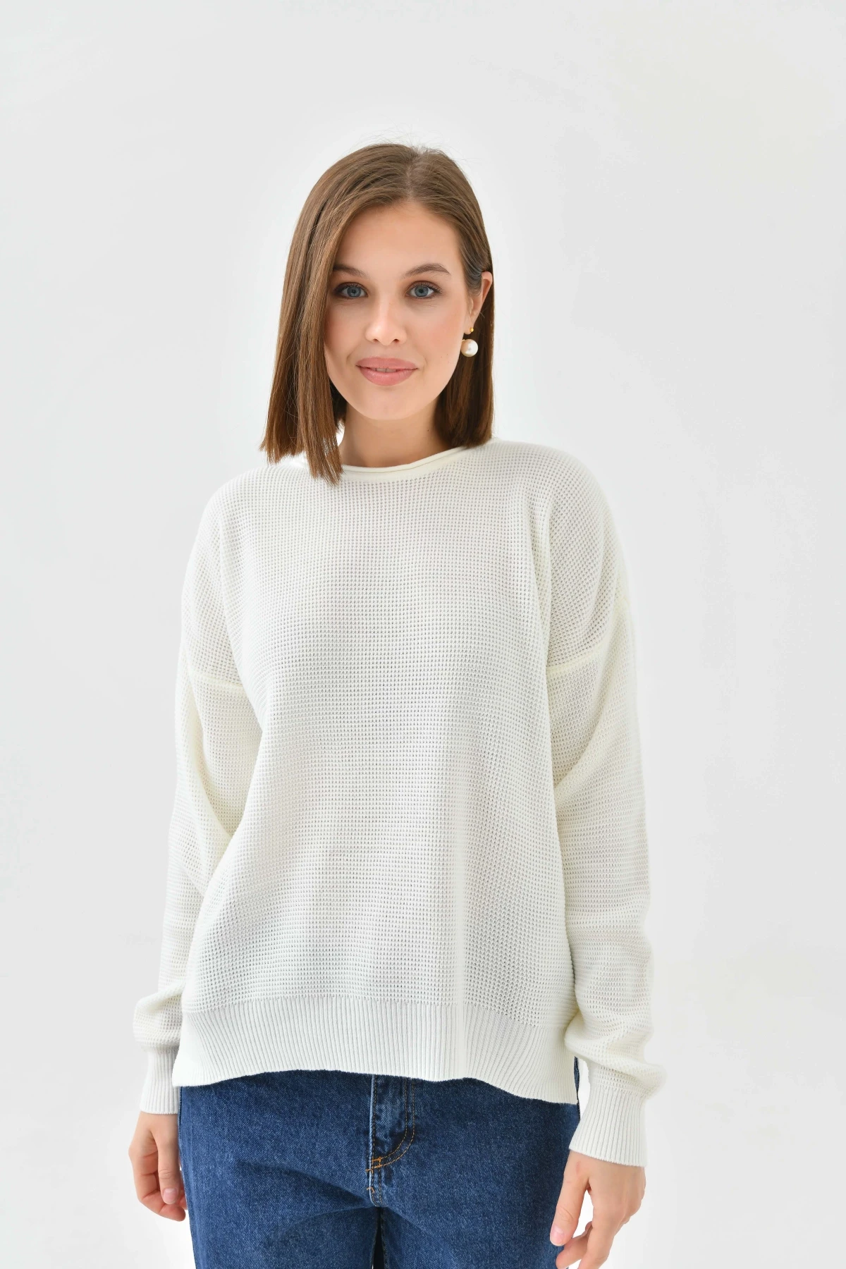 Bisiklet Yaka Arkası Uzun Yırtmaçlı Mevsimlik Triko Kazak