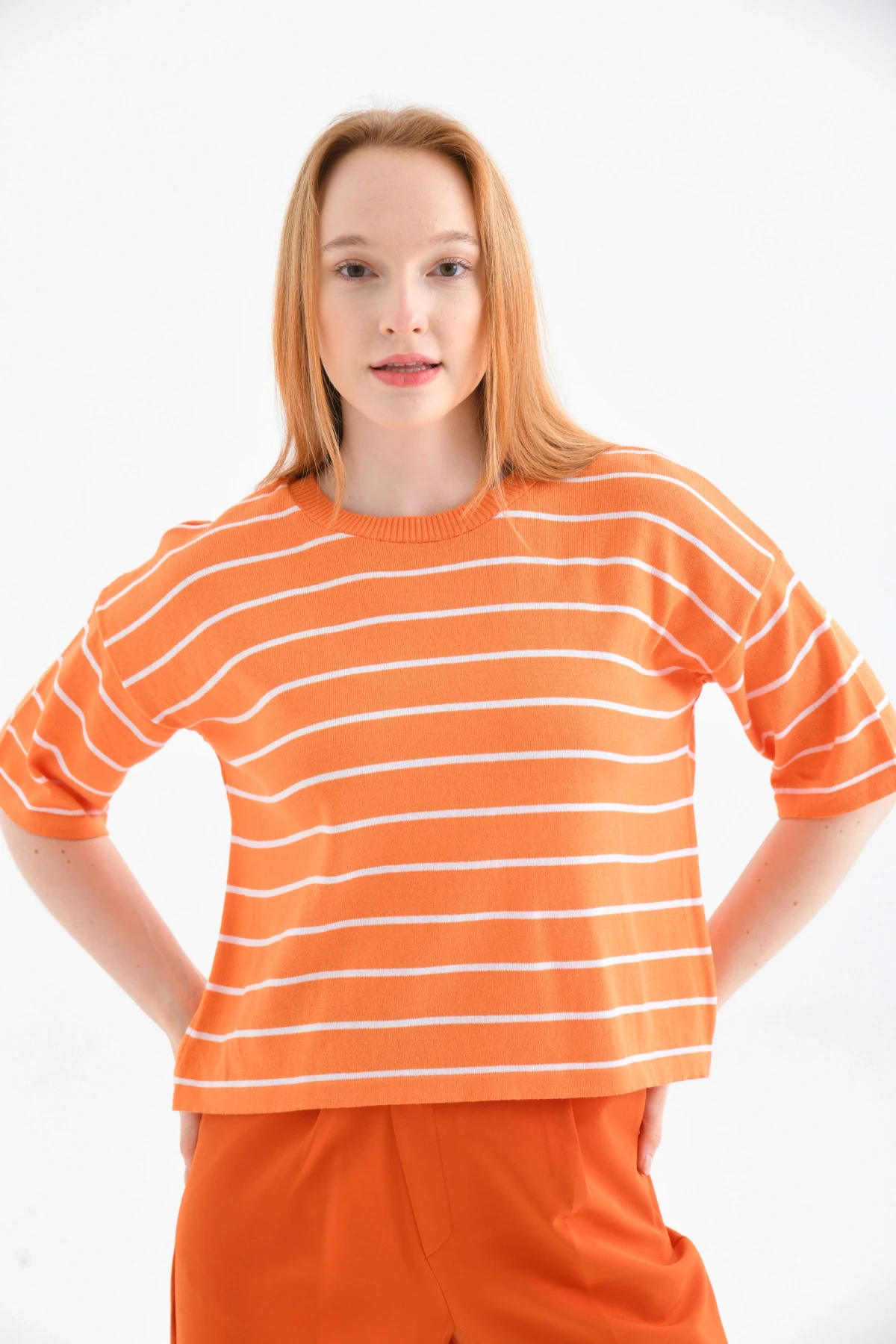 Bisiklet Yaka Çizgili Mevsimlik Kısa Triko Kazak